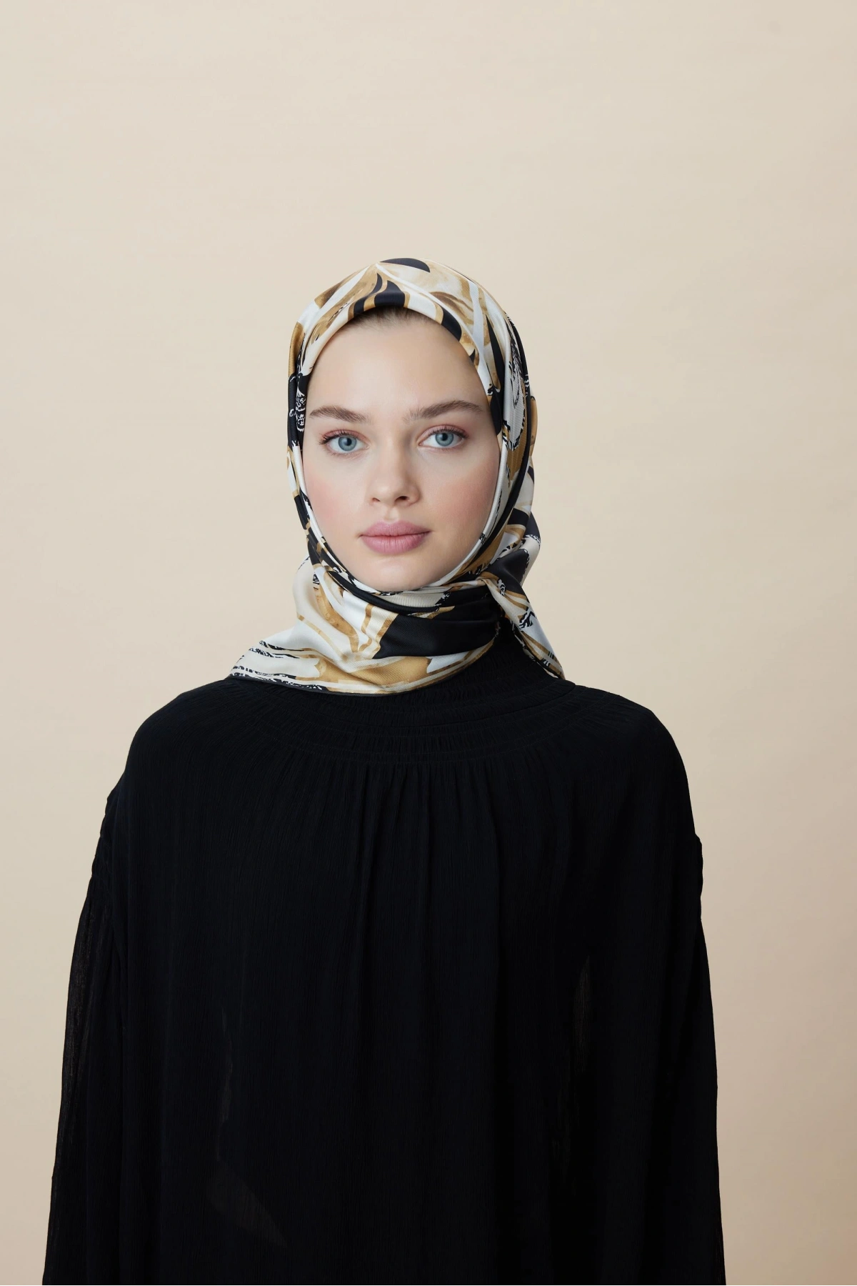 Maisa ATOL TİVİL İPEK EŞARP 90*90 CM - GOLD