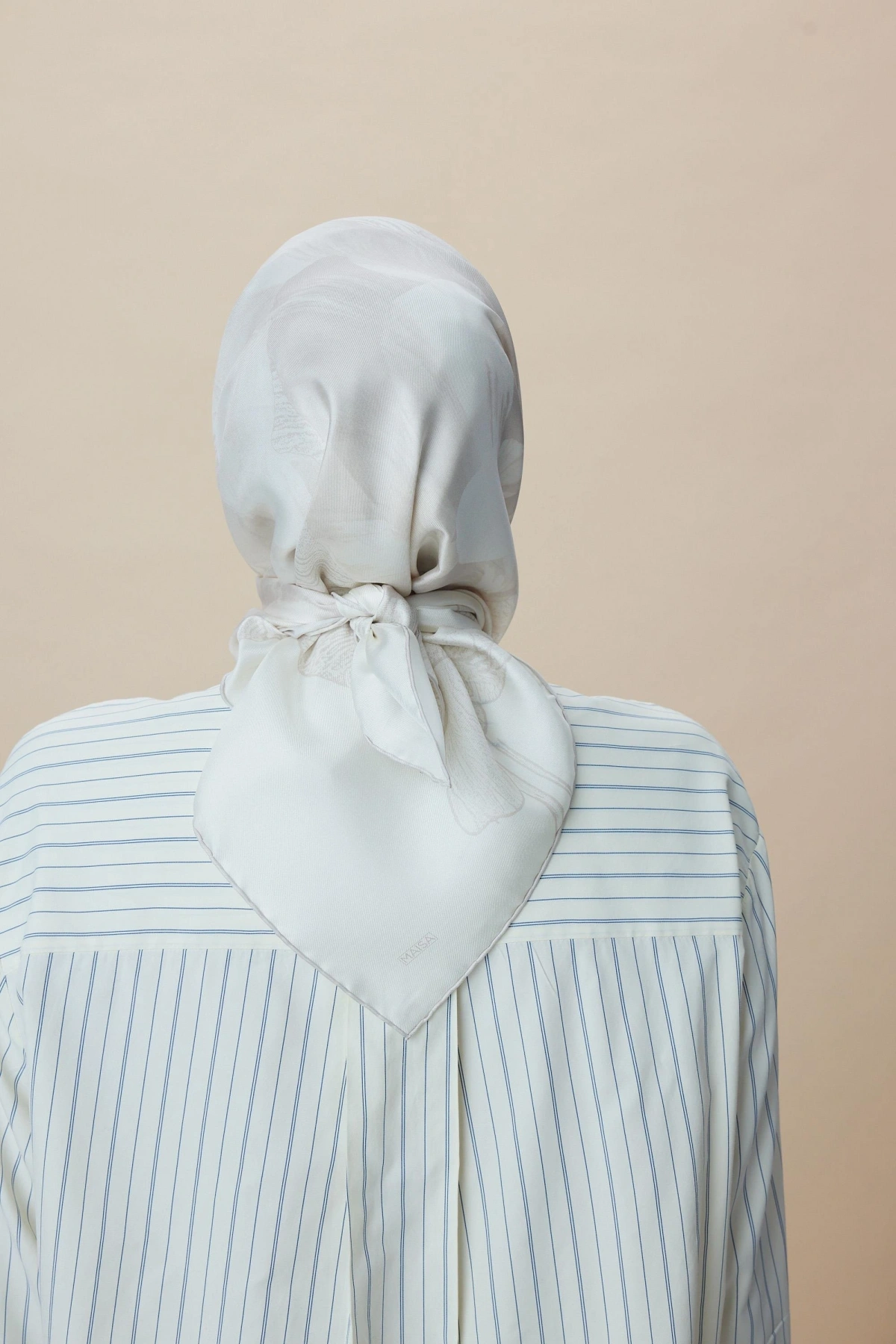 Maisa NÜVE TİVİL İPEK EŞARP 90*90 CM - AÇIK BEJ