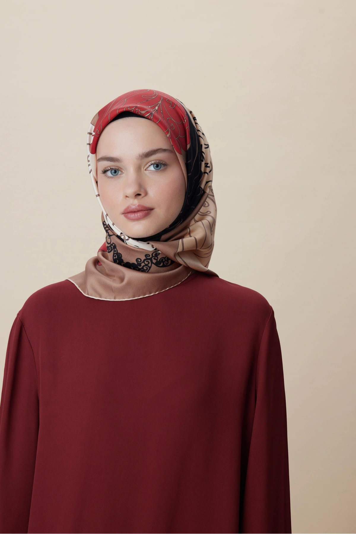 Maisa SAFİ TİVİL İPEK EŞARP 90*90 CM - CAMEL