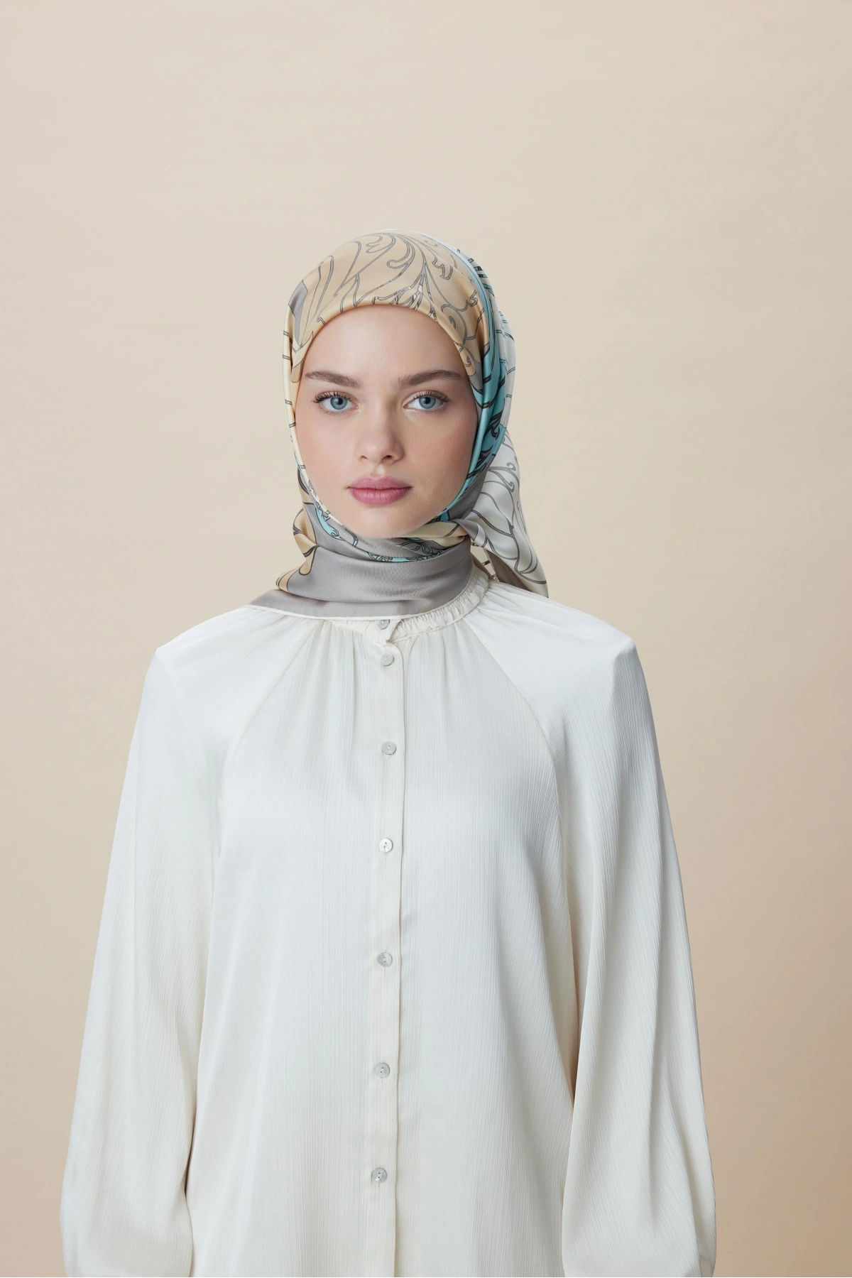 Maisa SAFİ TİVİL İPEK EŞARP 90*90 CM - GRİ