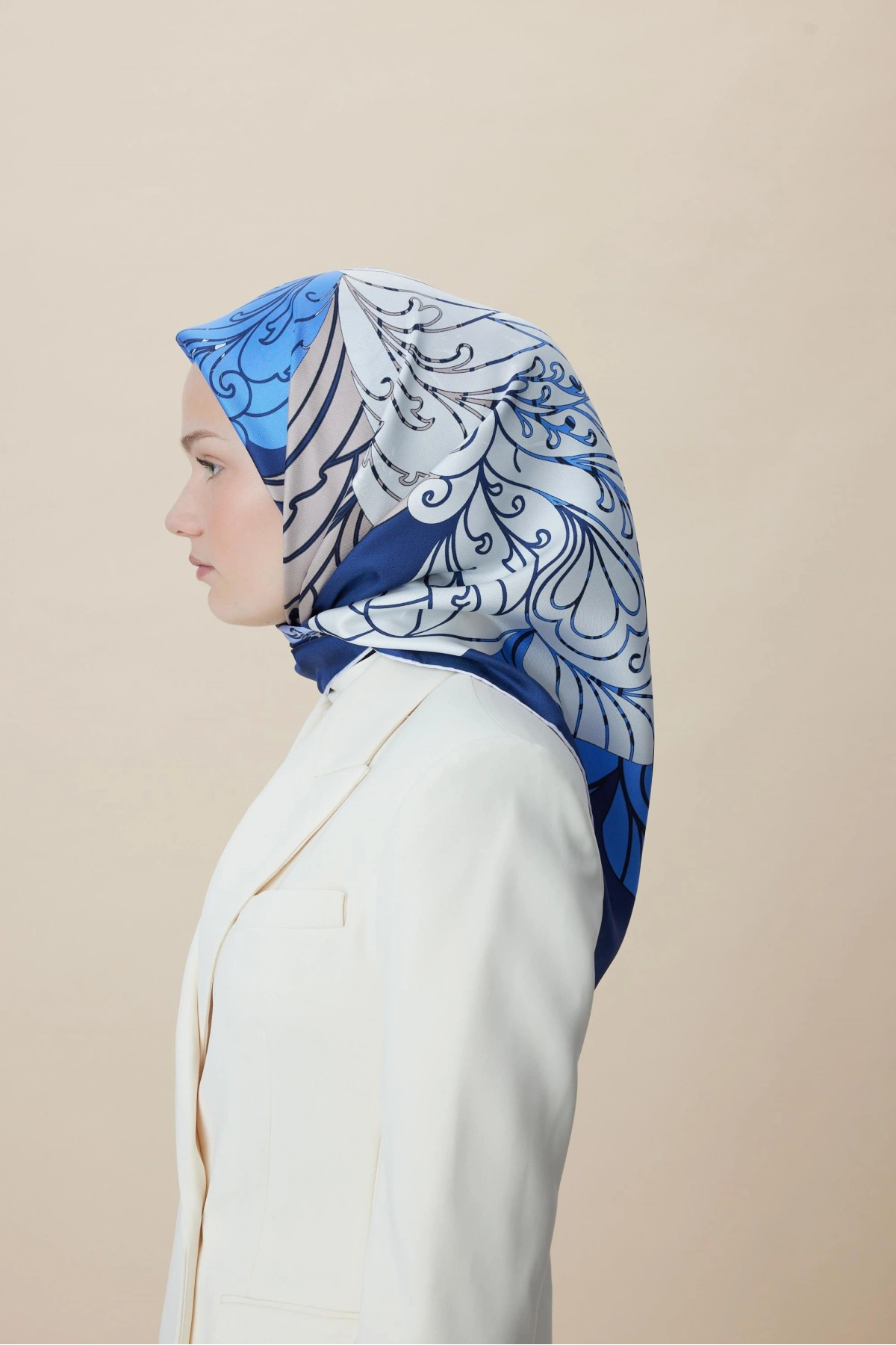 Maisa SAFİ TİVİL İPEK EŞARP 90*90 CM - LACİVERT