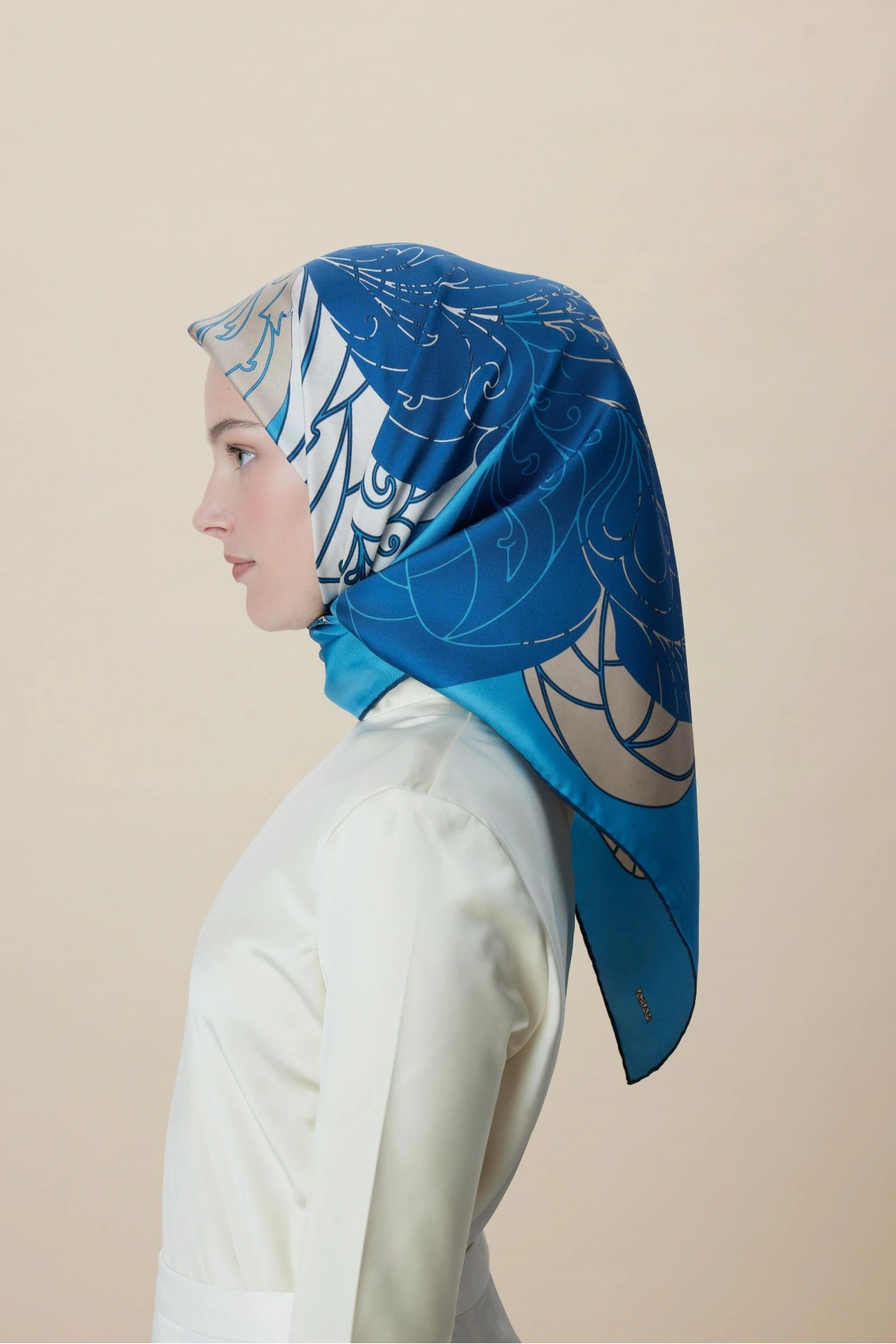 Maisa SAFİ TİVİL İPEK EŞARP 90*90 CM - MAVİ