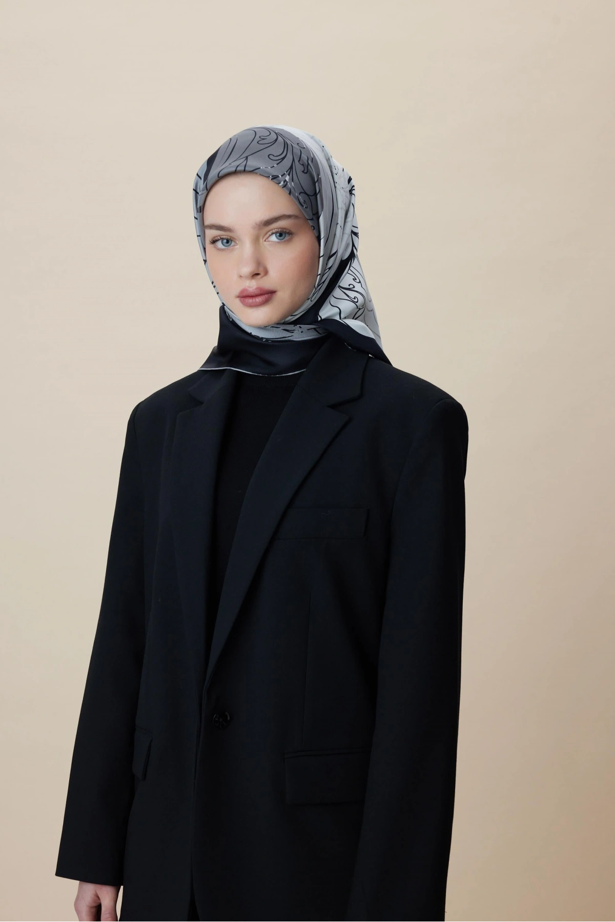 Maisa SAFİ TİVİL İPEK EŞARP 90*90 CM - SİYAH