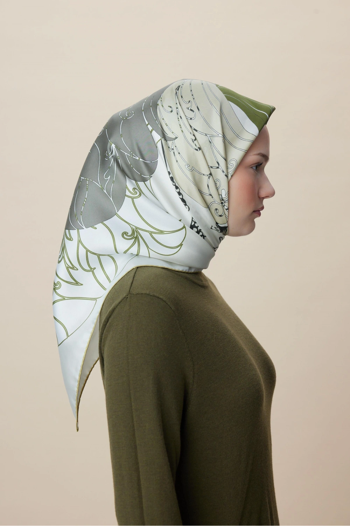 Maisa SAFİ TİVİL İPEK EŞARP 90*90 CM - YEŞİL