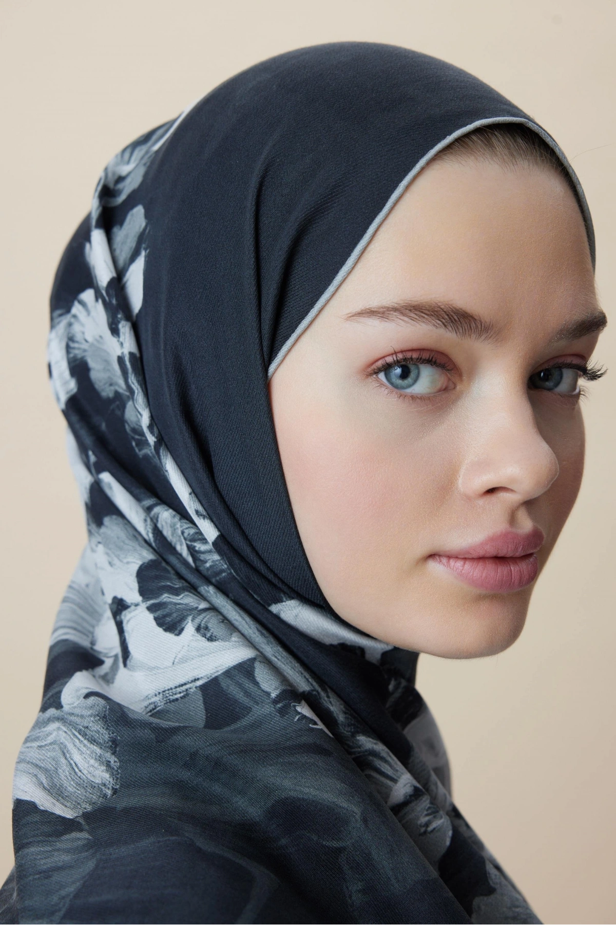 Maisa AKVA PAMUK İPEK ŞAL 70*190 CM - ANTRASİT