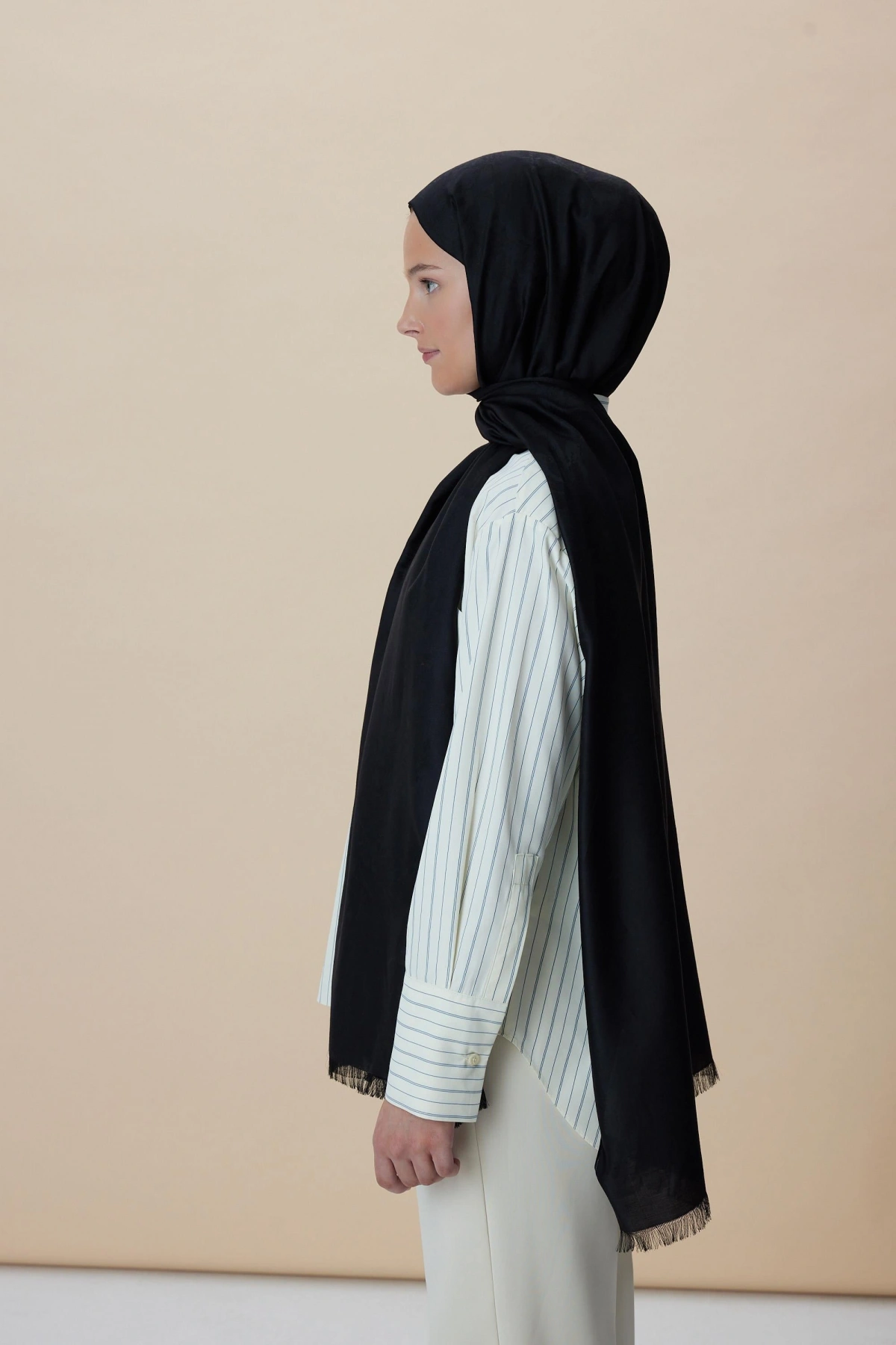 Maisa JADE MODAL İPEK JAKARLI ŞAL 70*200 CM - SİYAH