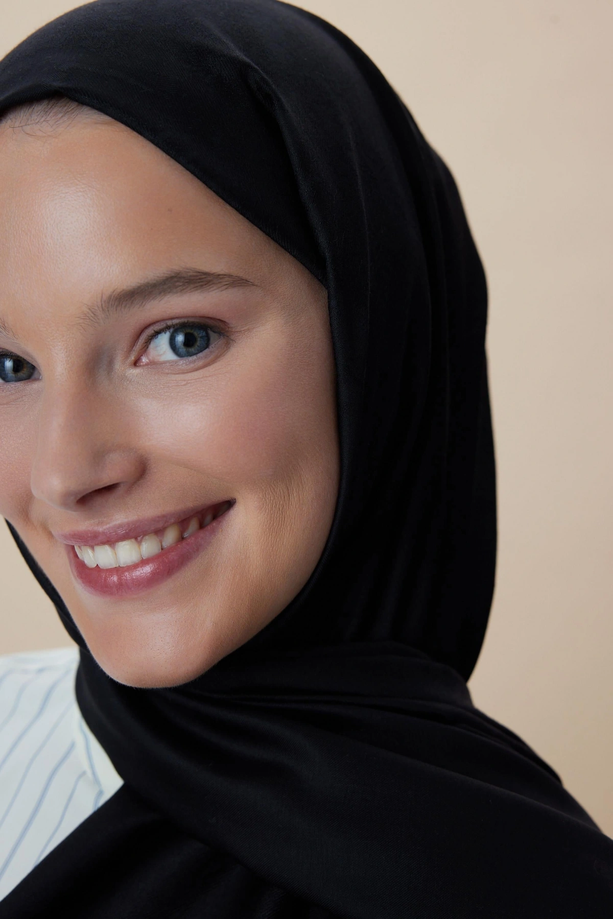 Maisa JADE MODAL İPEK JAKARLI ŞAL 70*200 CM - SİYAH