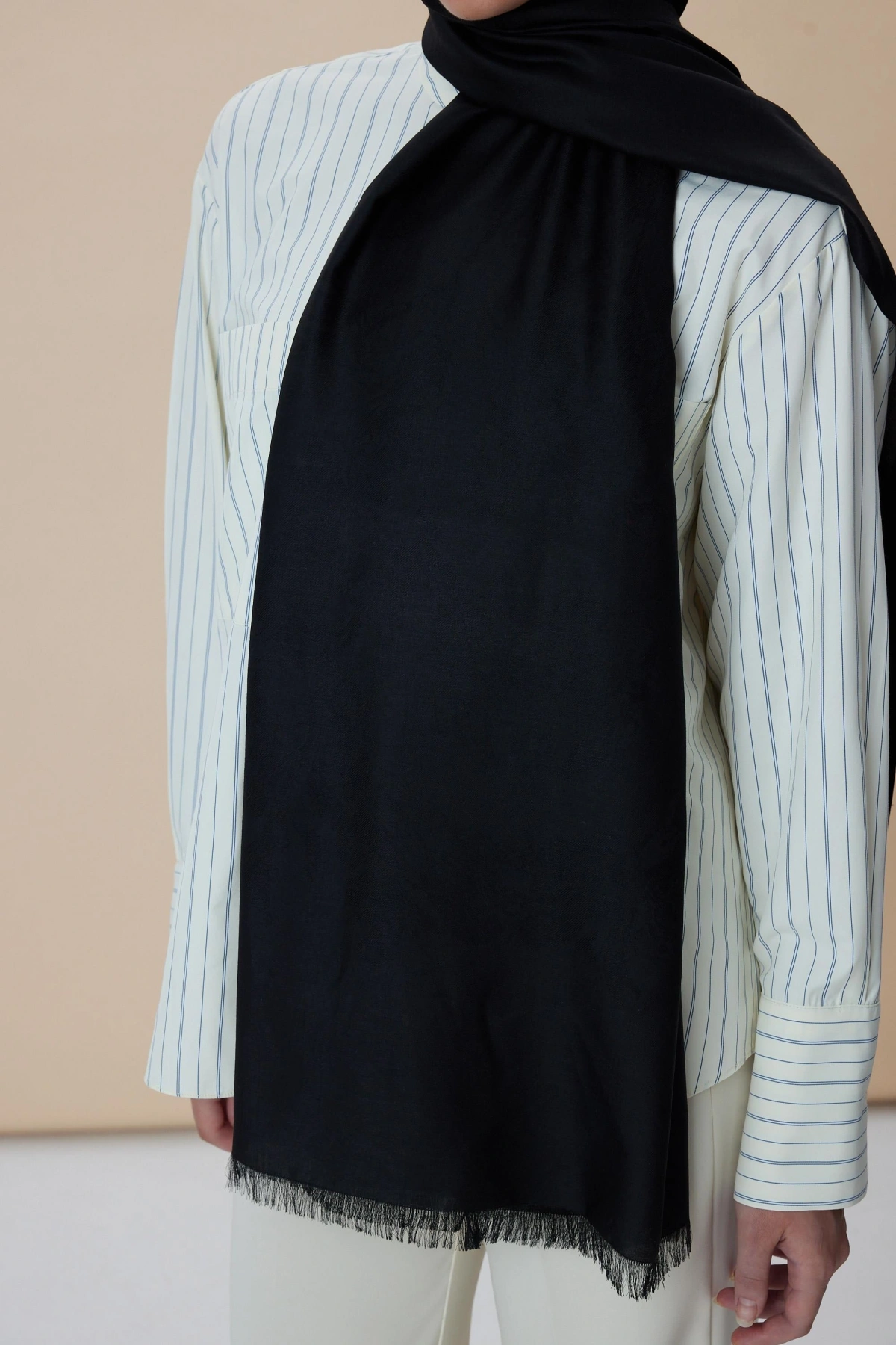 Maisa JADE MODAL İPEK JAKARLI ŞAL 70*200 CM - SİYAH