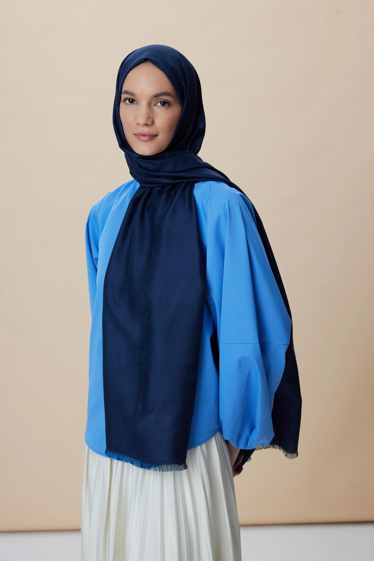 Maisa JADE MODAL İPEK JAKARLI ŞAL 70*200 CM - LACİVERT