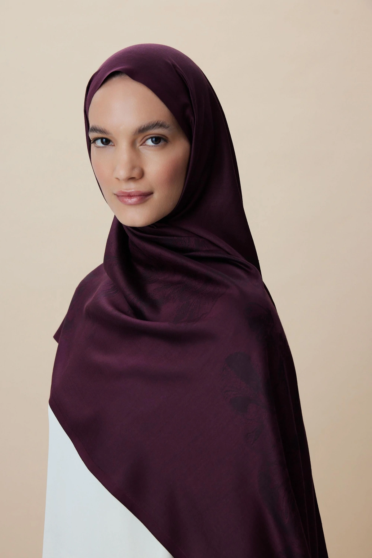 Maisa JADE MODAL İPEK JAKARLI ŞAL 70*200 CM - MÜRDÜM