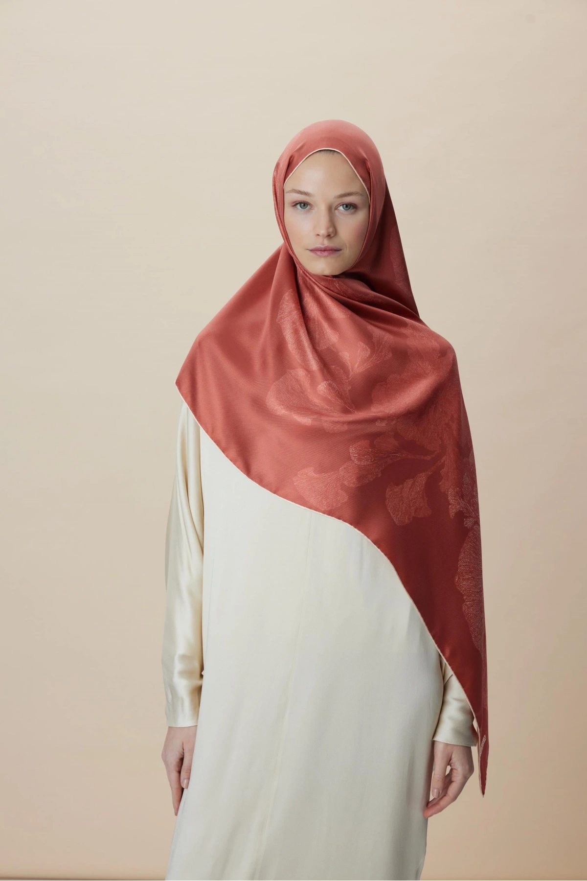 Maisa FARAH MULBERRY İPEK ŞAL 70*190 - GÜL KURUSU