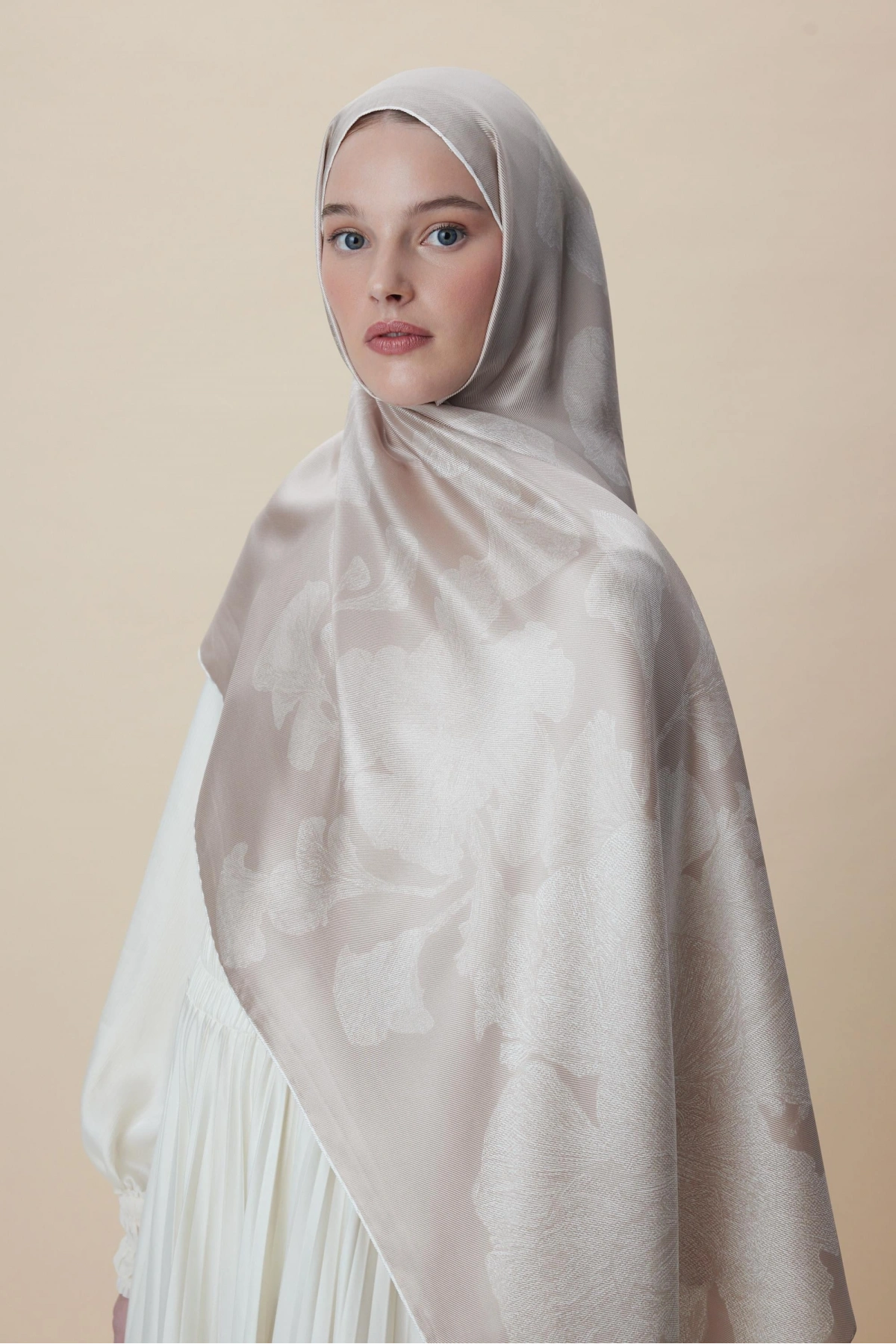 Maisa FARAH MULBERRY İPEK ŞAL 70*190 - VİZON