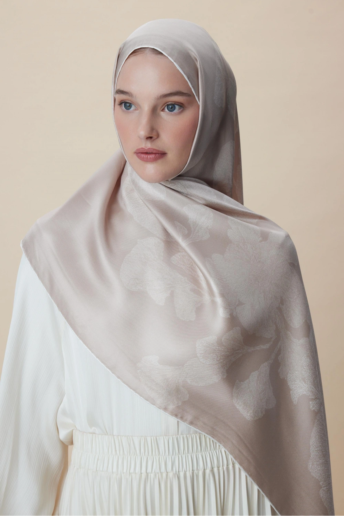 Maisa FARAH MULBERRY İPEK ŞAL 70*190 - VİZON