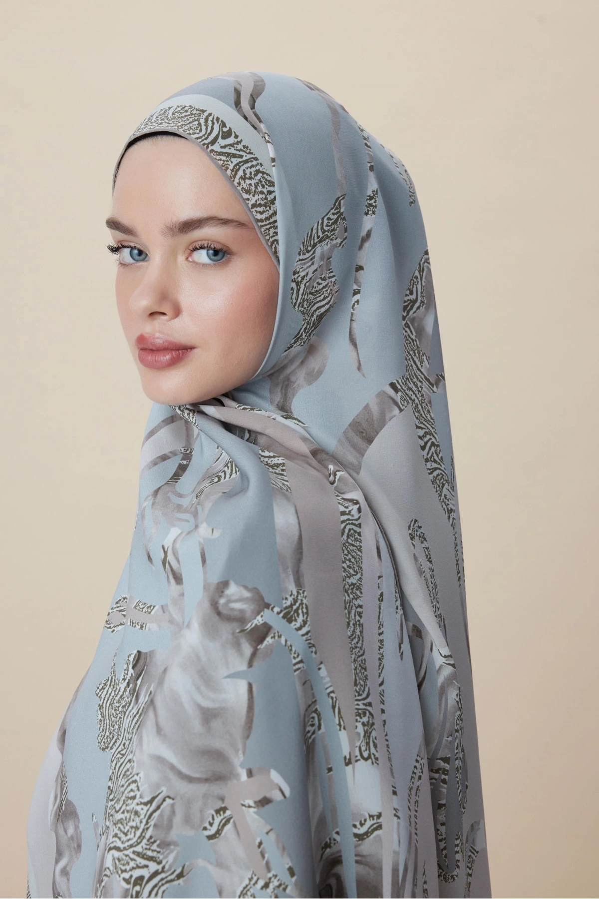 Maisa AYÇIL KREP İPEK ŞAL 70*190 CM - BUZ MAVİSİ