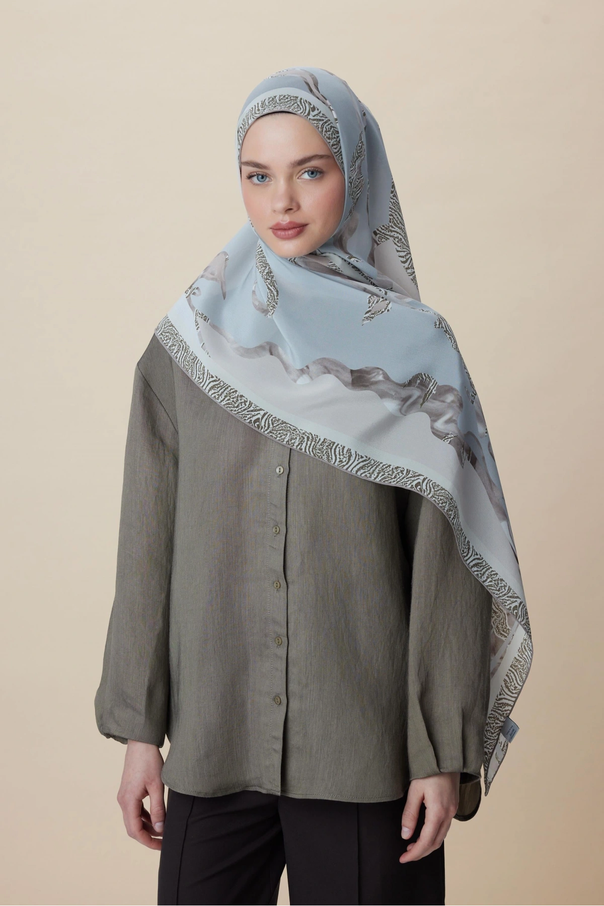 Maisa AYÇIL KREP İPEK ŞAL 70*190 CM - BUZ MAVİSİ