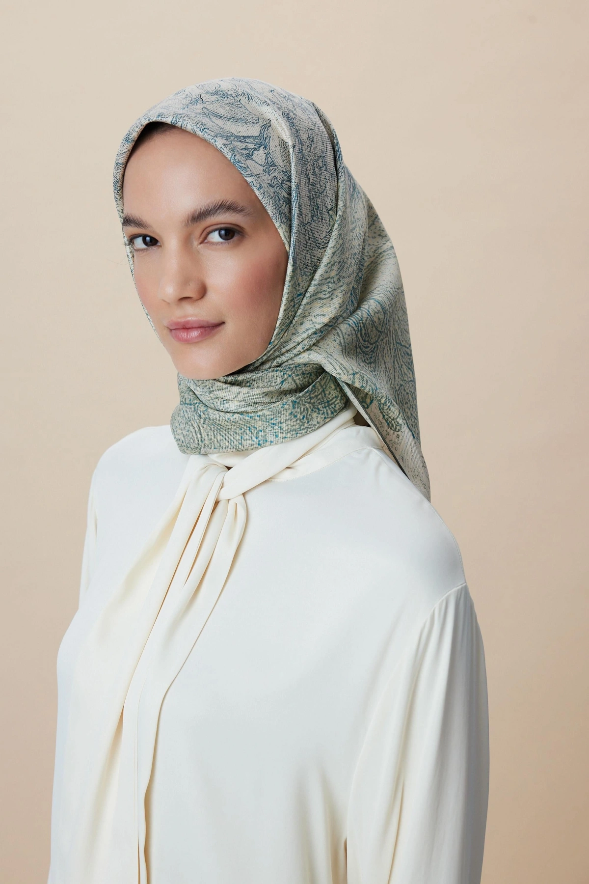 Maisa KÜN MULBERRY İPEK EŞARP 90*90 CM - YEŞİL