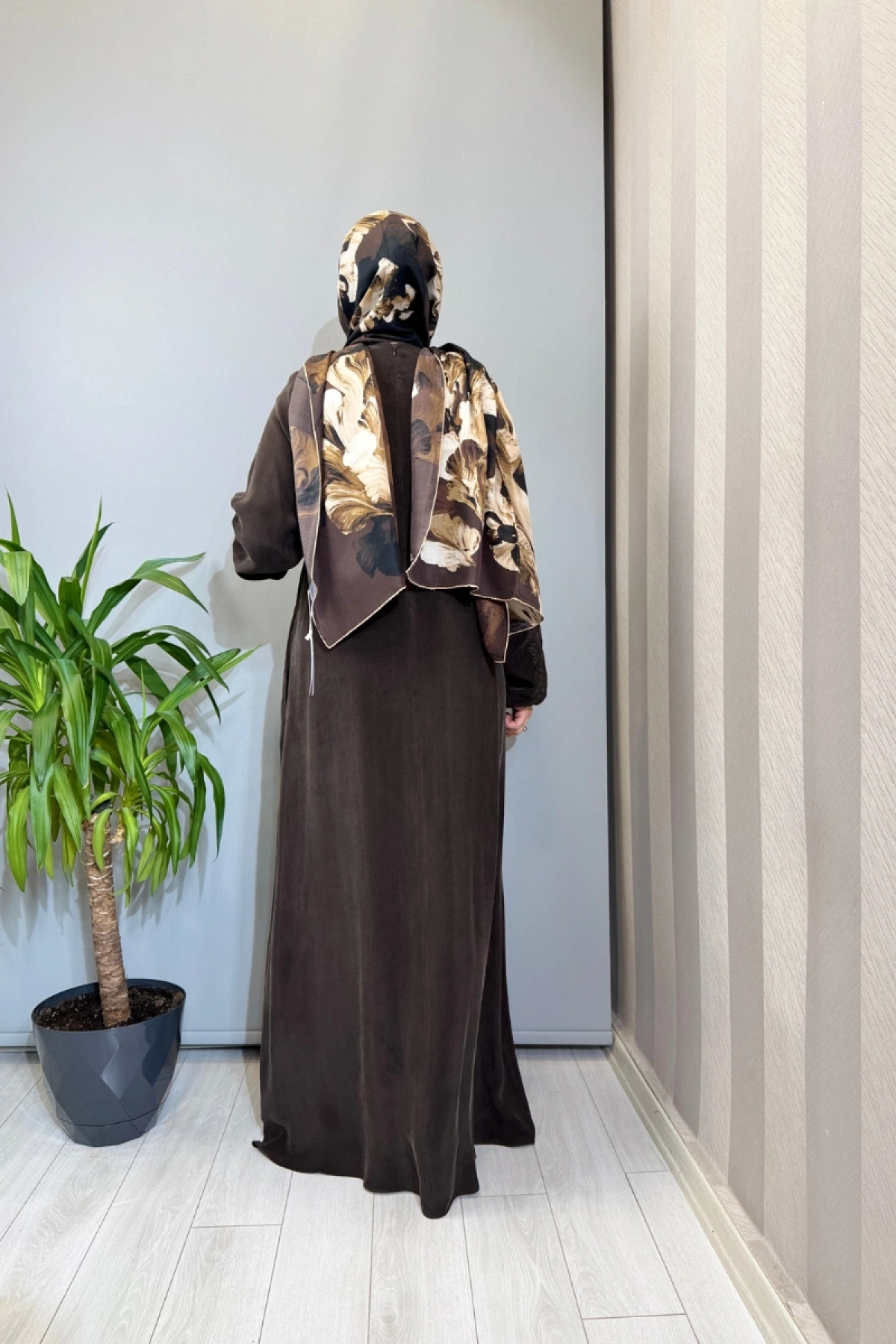 Miss Dalida Nakış Detaylı Elbise Kahve T26Y-4015