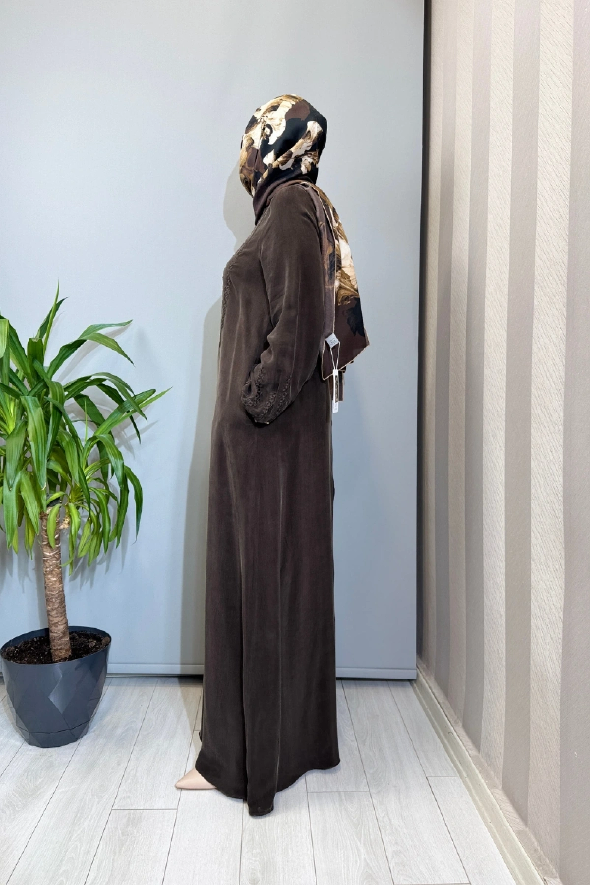 Miss Dalida Nakış Detaylı Elbise Kahve T26Y-4015