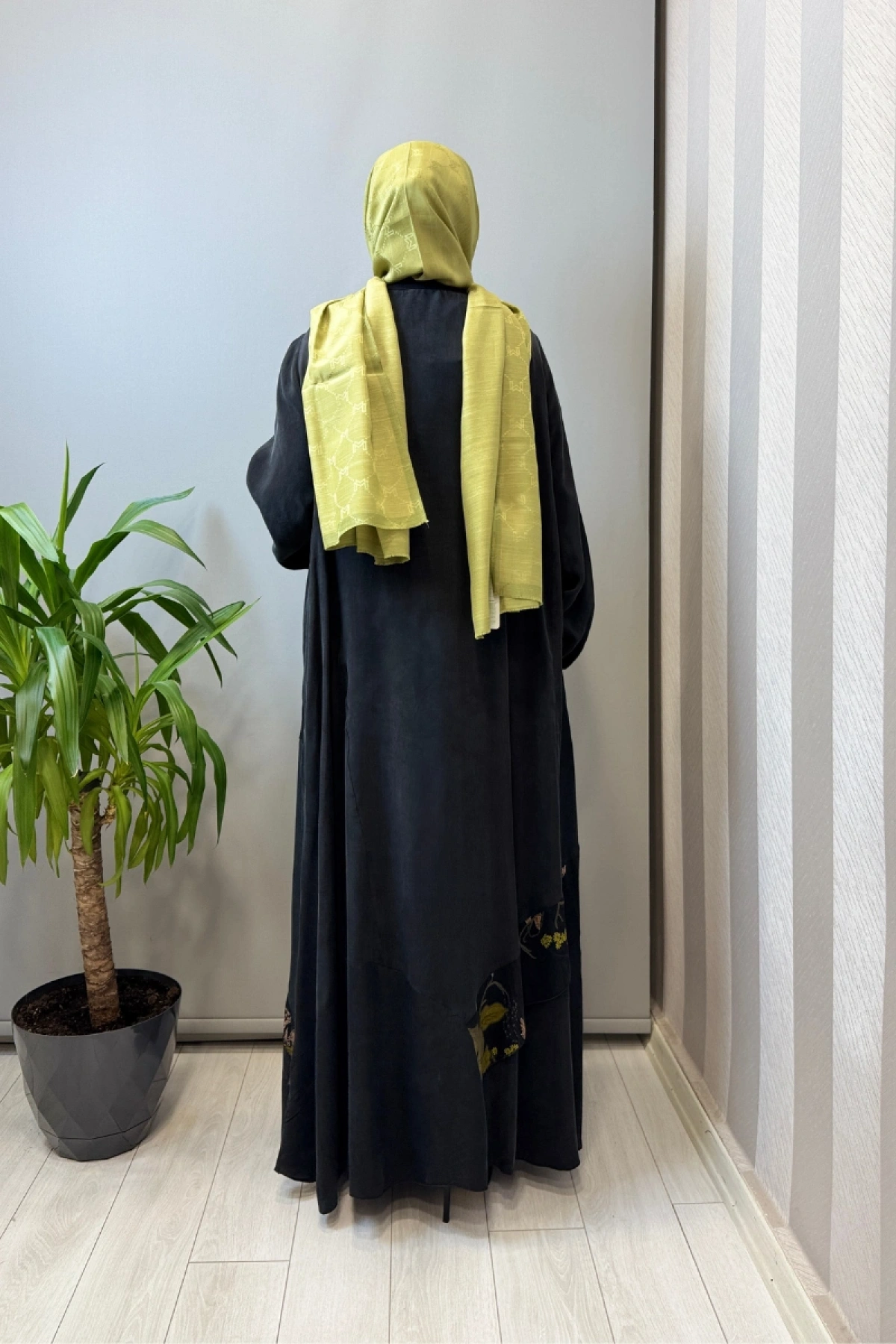 Misswhence Büyük Beden Cupro İpek Elbise Siyah V3310