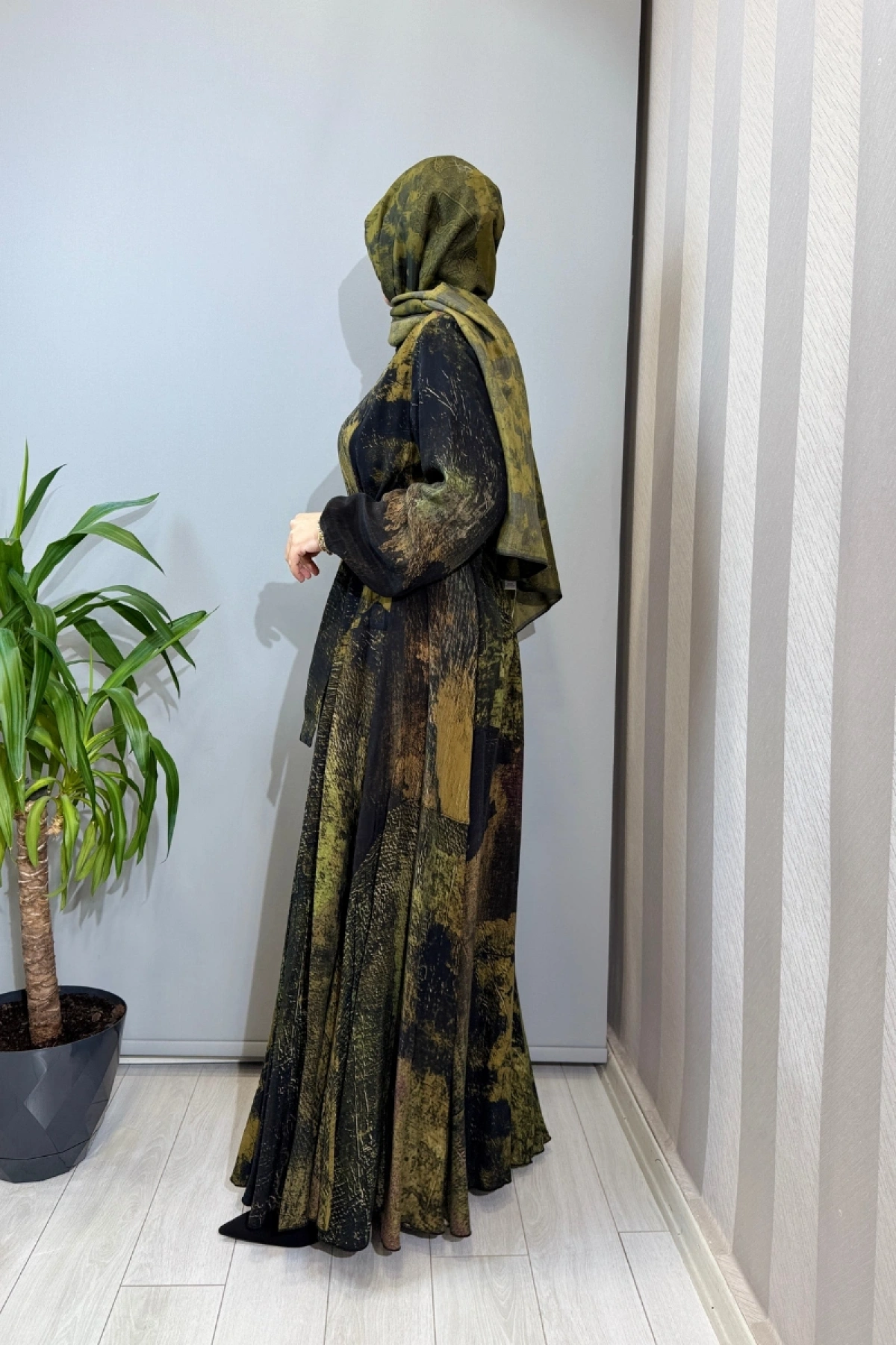 Misswhence Parça Detaylı Cupro İpek Elbise Desenli 39842