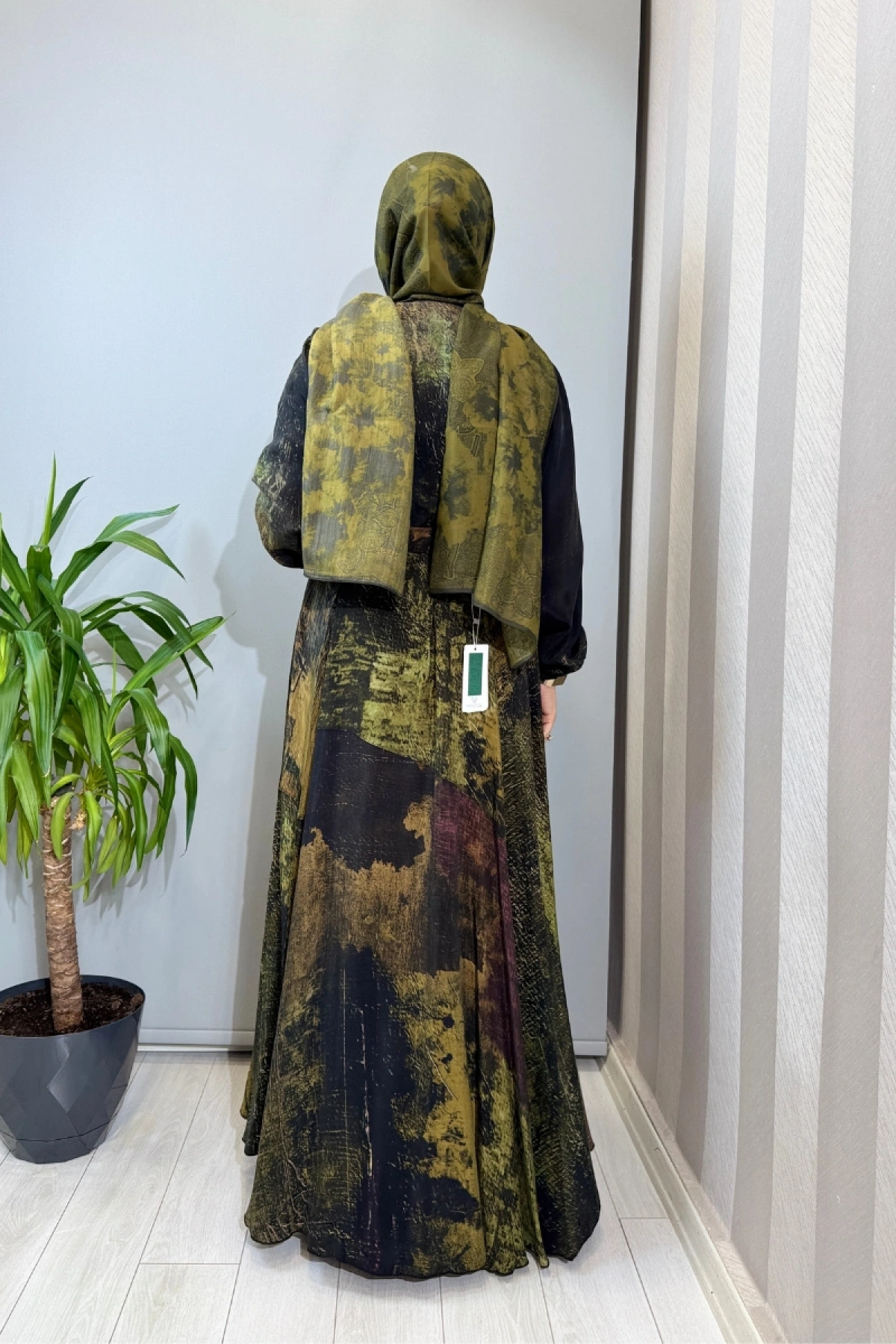 Misswhence Parça Detaylı Cupro İpek Elbise Desenli 39842