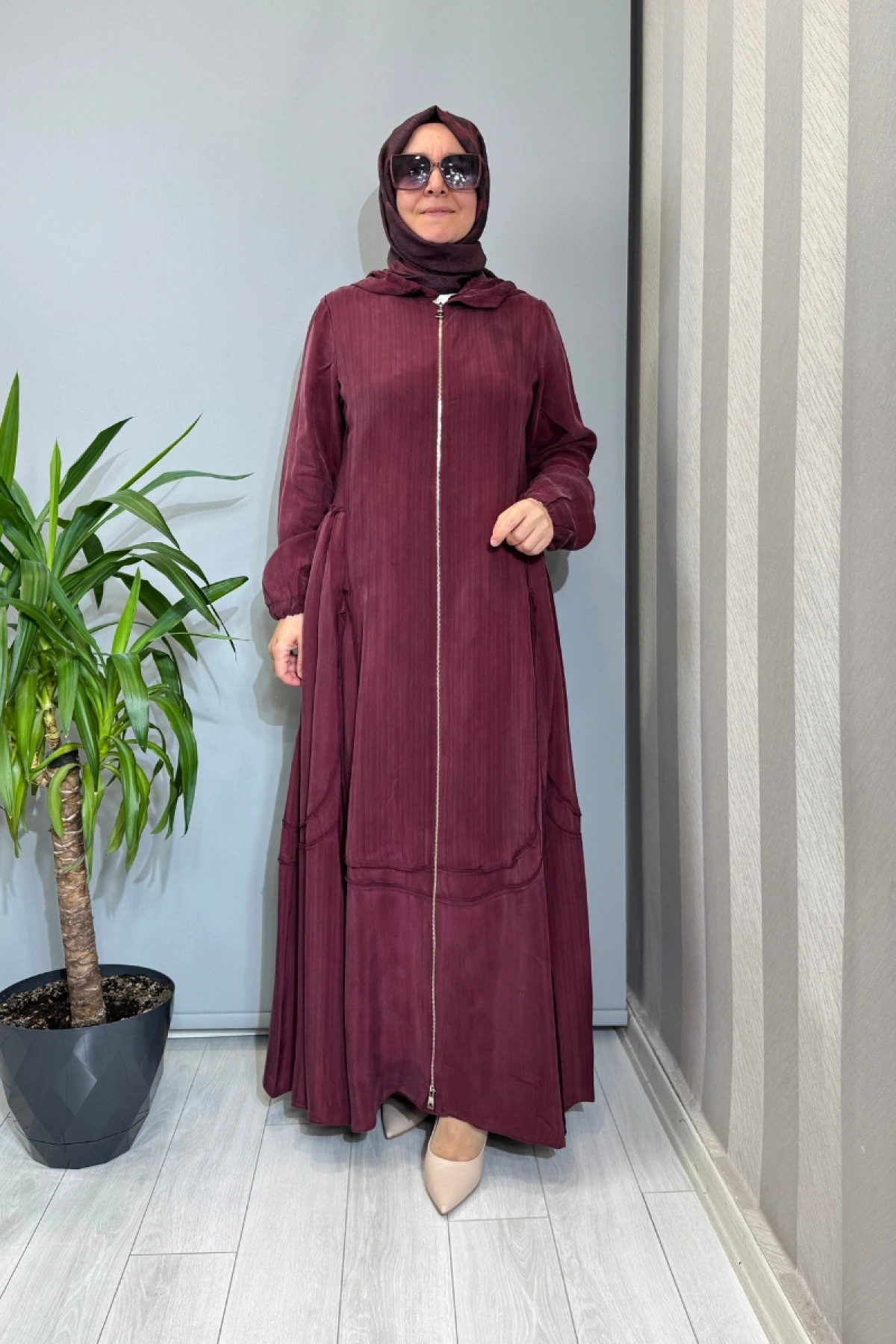 Misswhence Çizgi Detaylı Kapüşonlu Cupro İpek Pardesü Bordo 39510