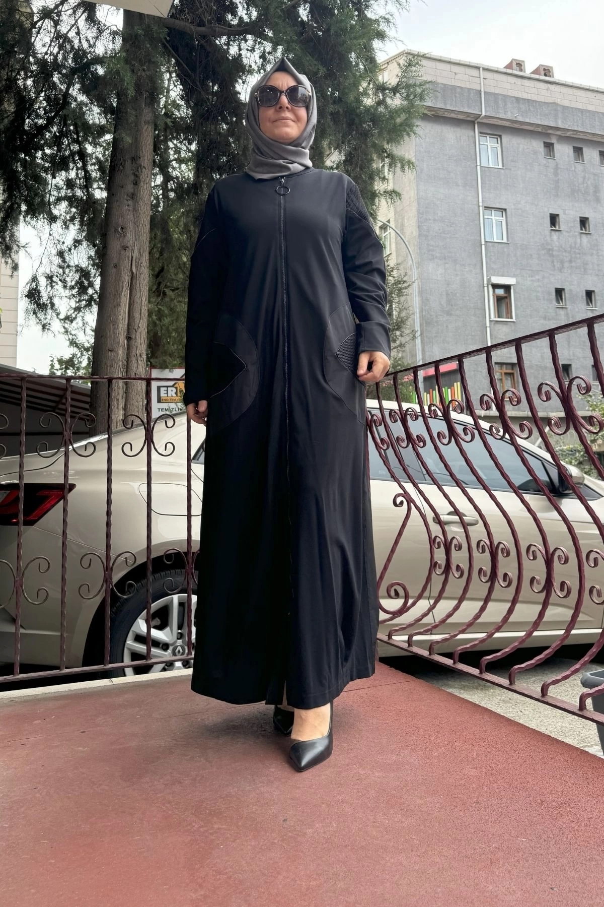 Almarwah Mesh and Zipper Detailed Overcoat Black 404877