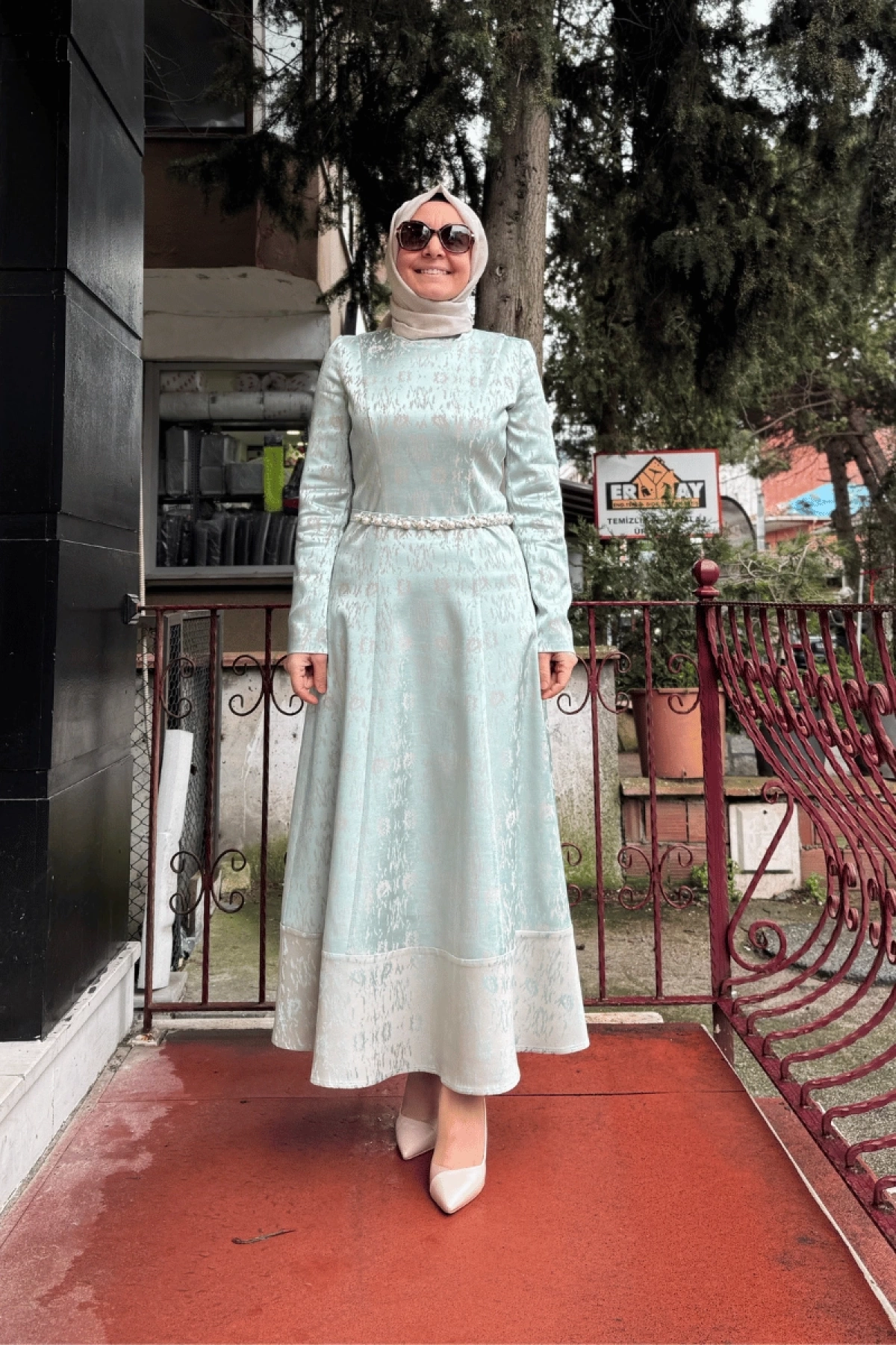 Almarwah Kemer Detaylı Saten Elbise Yeşil 90476