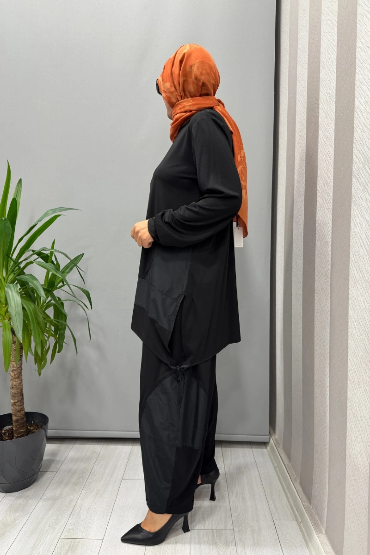 Almarwah Pantolonlu Takım Siyah 202872