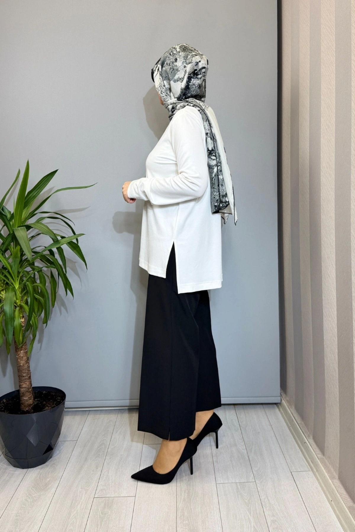 Almarwah Tunik Ekru 102225