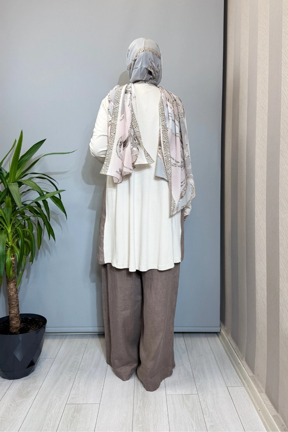 Almarwah Tunik Ekru 102260