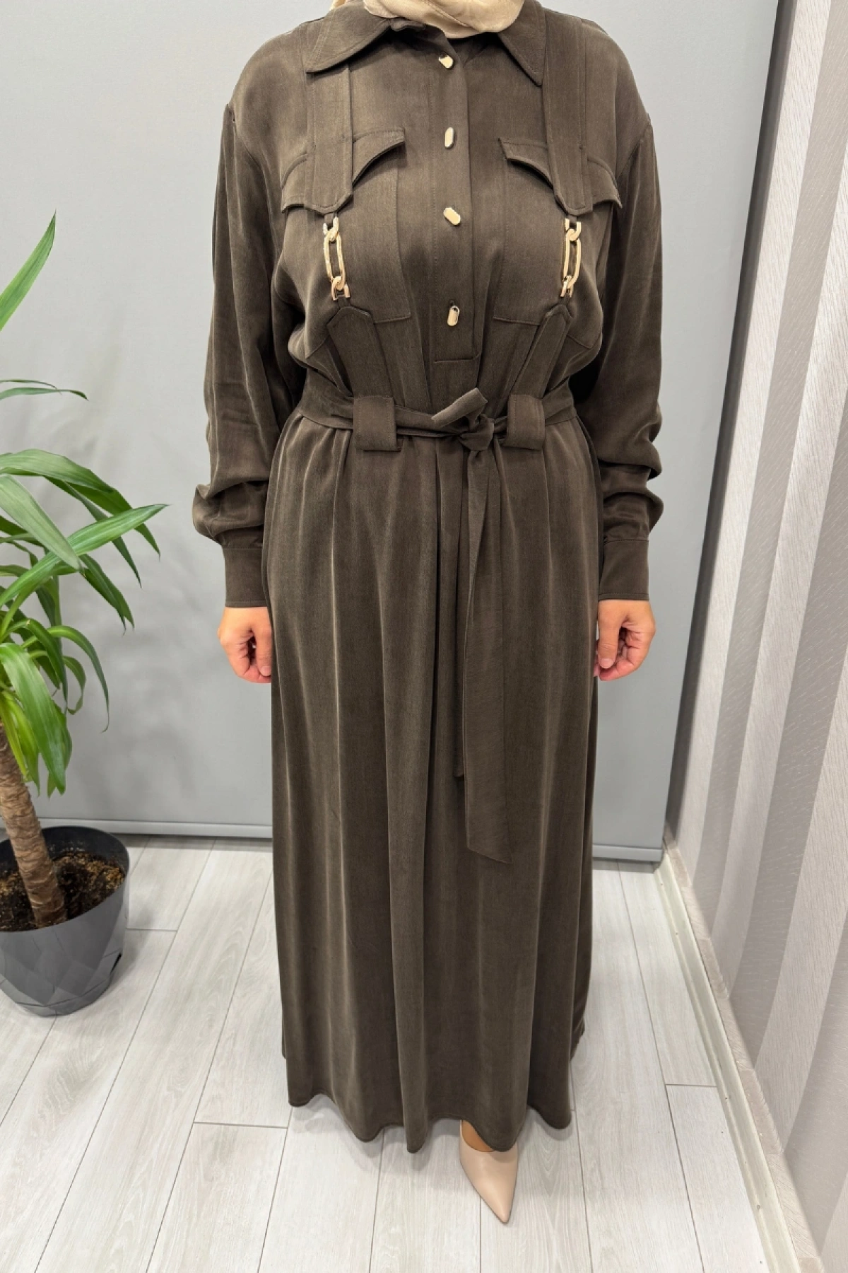 Clande Cep Detaylı İpek Cupro Elbise Kahve 5005