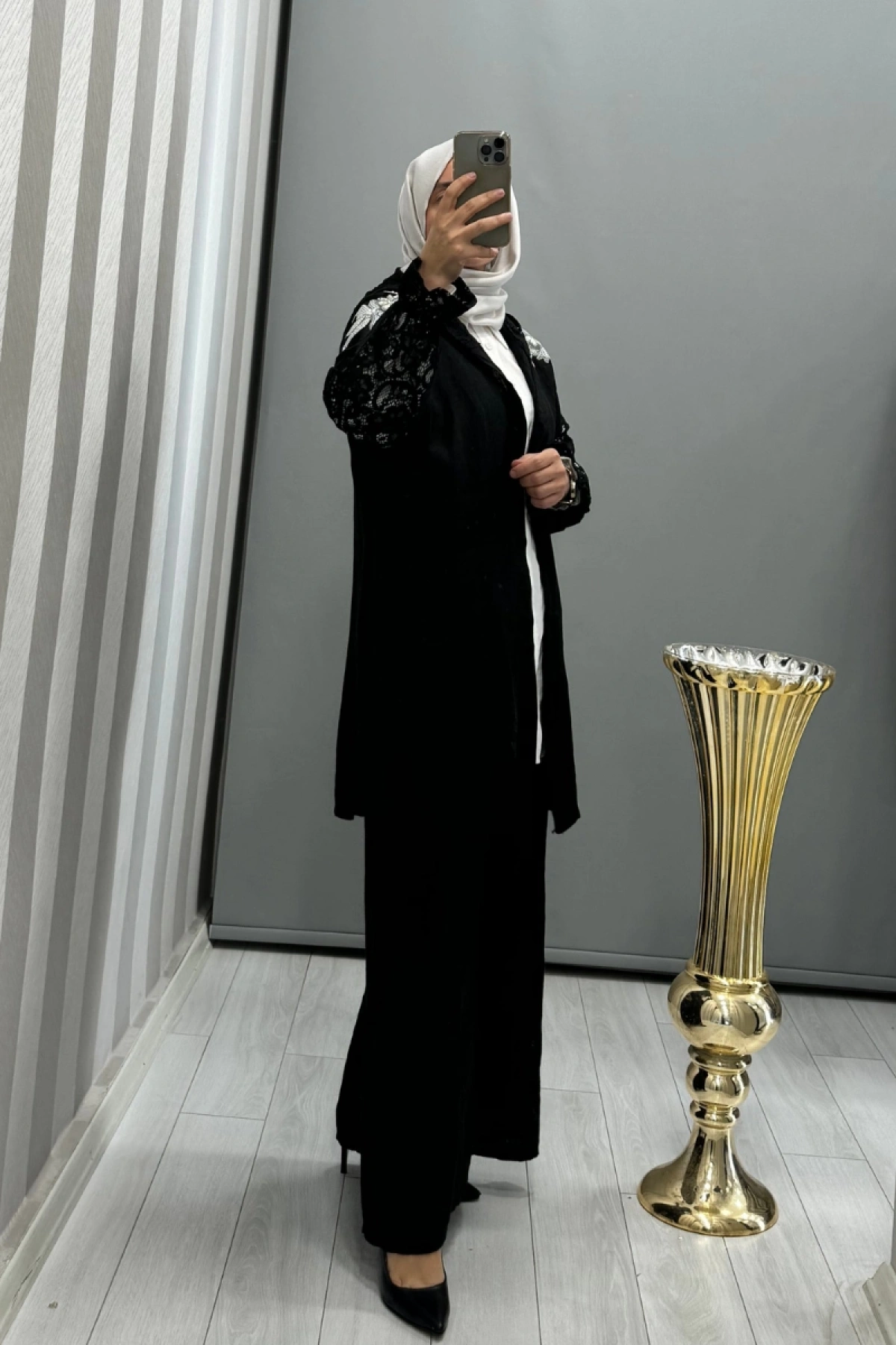 Dressing Room İthal Dantel ve Taş Detaylı Kapüşonlu Ceket Siyah Y71882