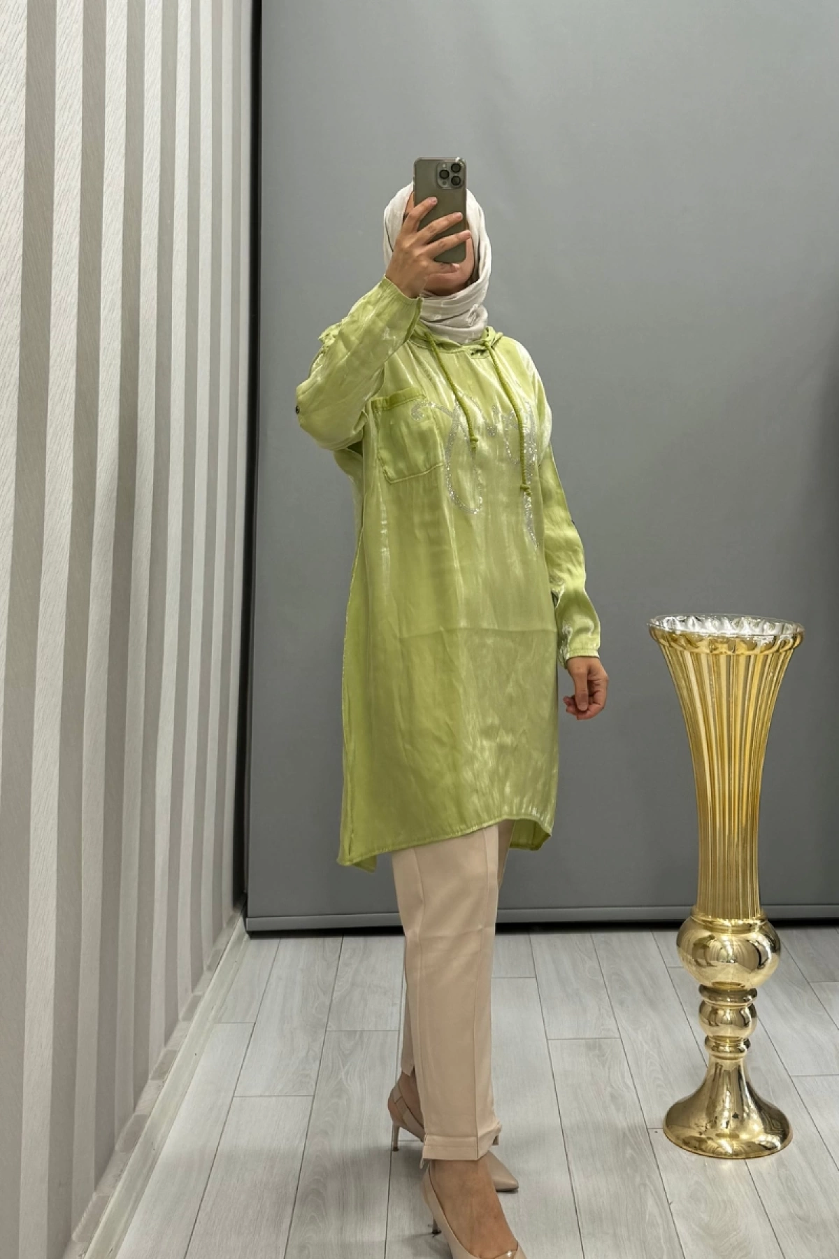 Dressing Room İthal Taş Detaylı Kapüşonlu Tunik Yeşil Y53062