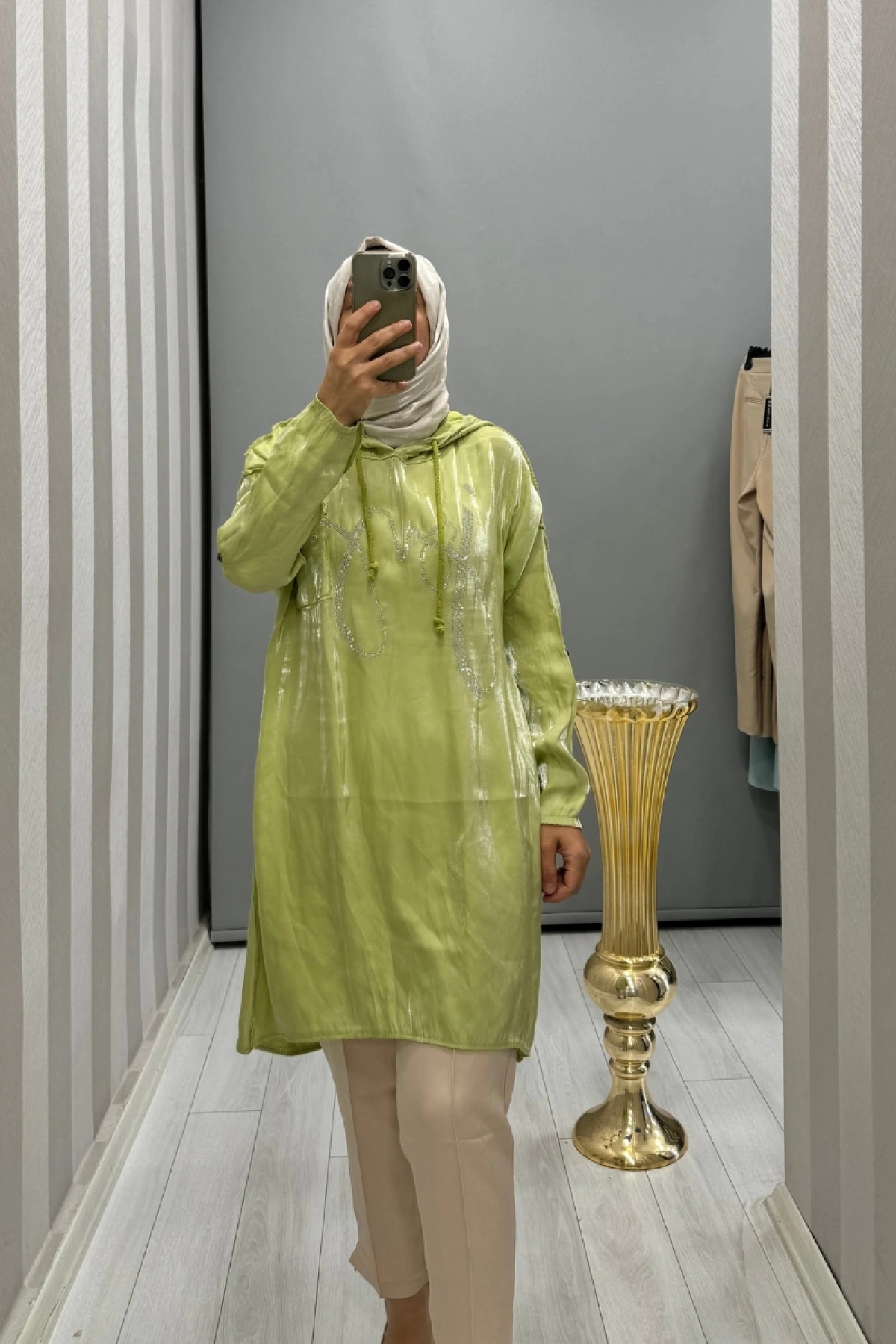 Dressing Room İthal Taş Detaylı Kapüşonlu Tunik Yeşil Y53062