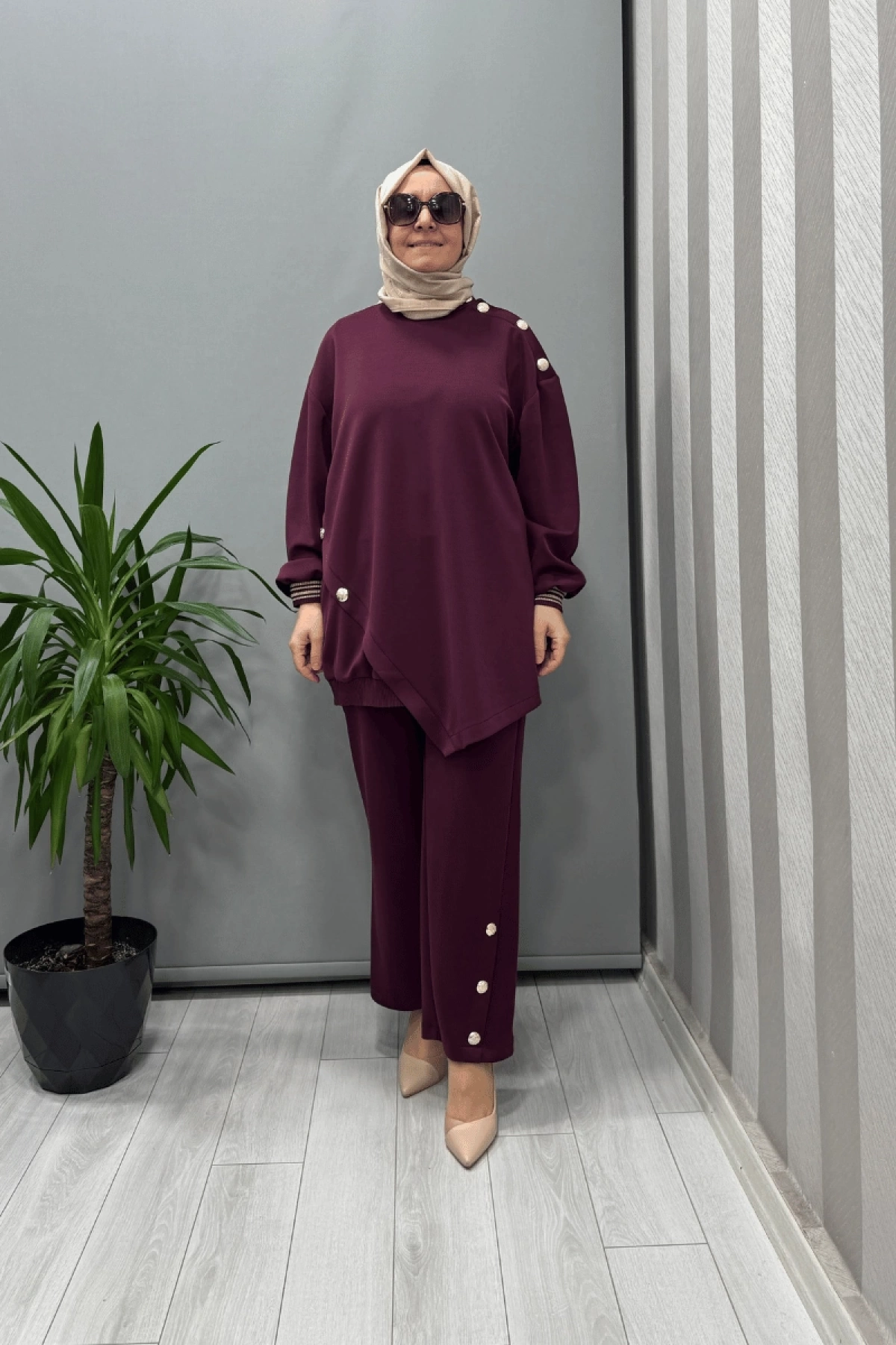 Ghisa Asimetrik Kesim Takım Mürdüm 25YGSTKM4851