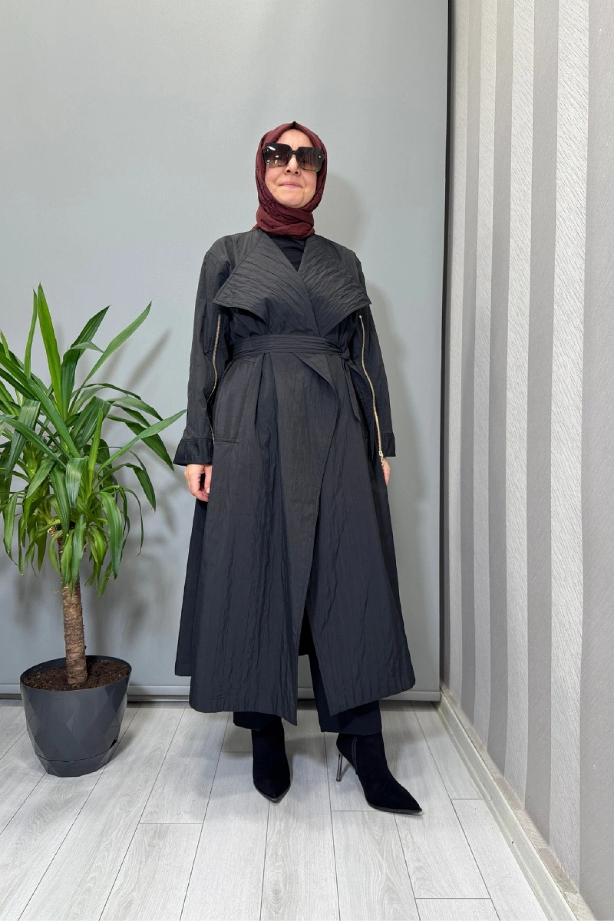 Ghisa Fermuar Detaylı Trenç Siyah 26KGSPRD2684