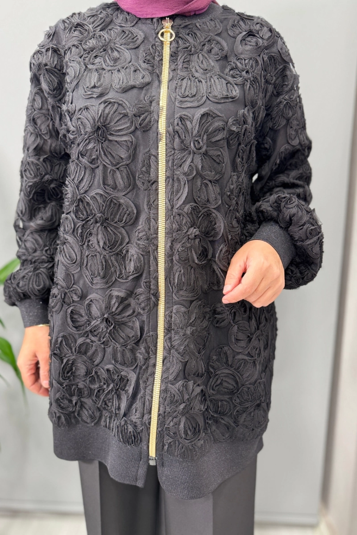 Ghisa Gül Detaylı Kap Siyah 26KGSCKT3206