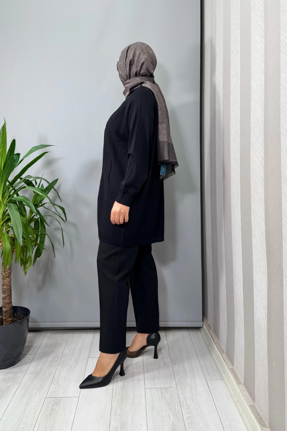 Ghisa Hırka Siyah 26KOBHRK3184