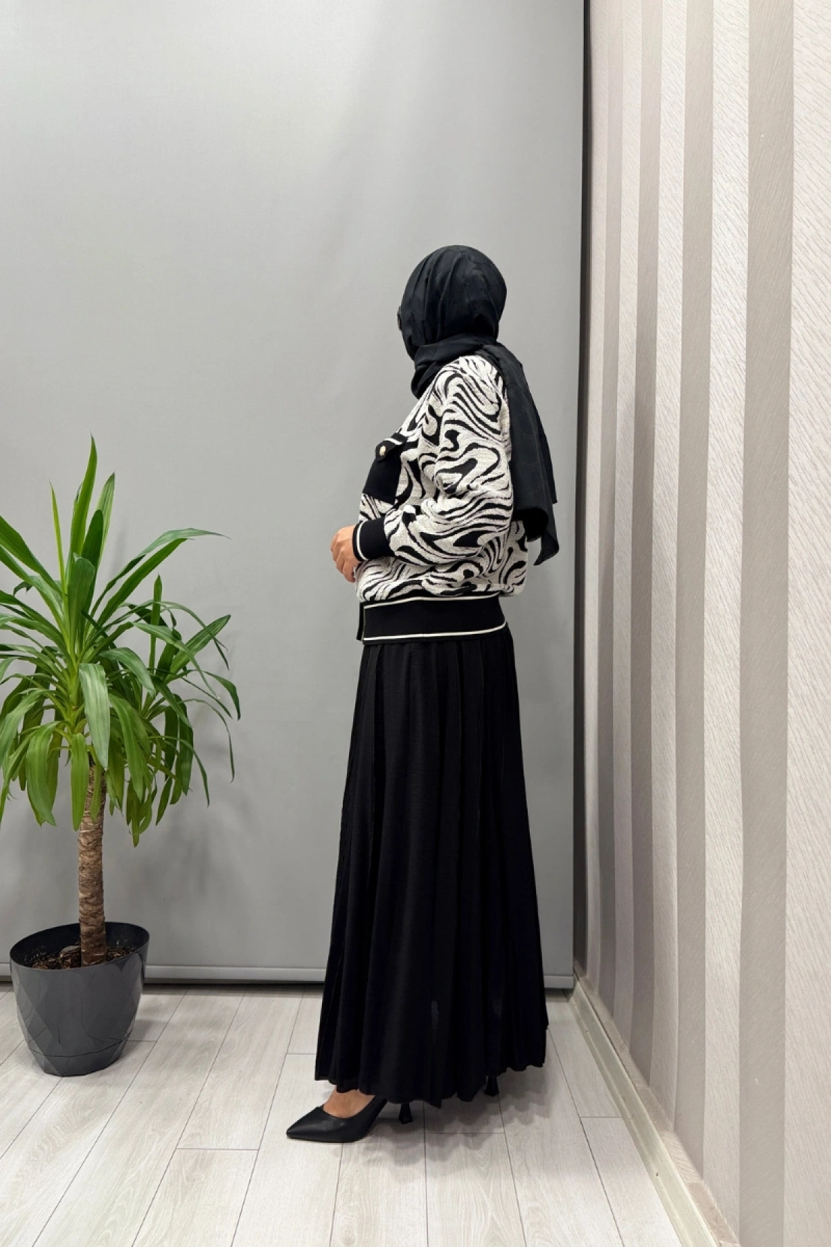 Ghisa Hırka Siyah 26KÖRHRK3224