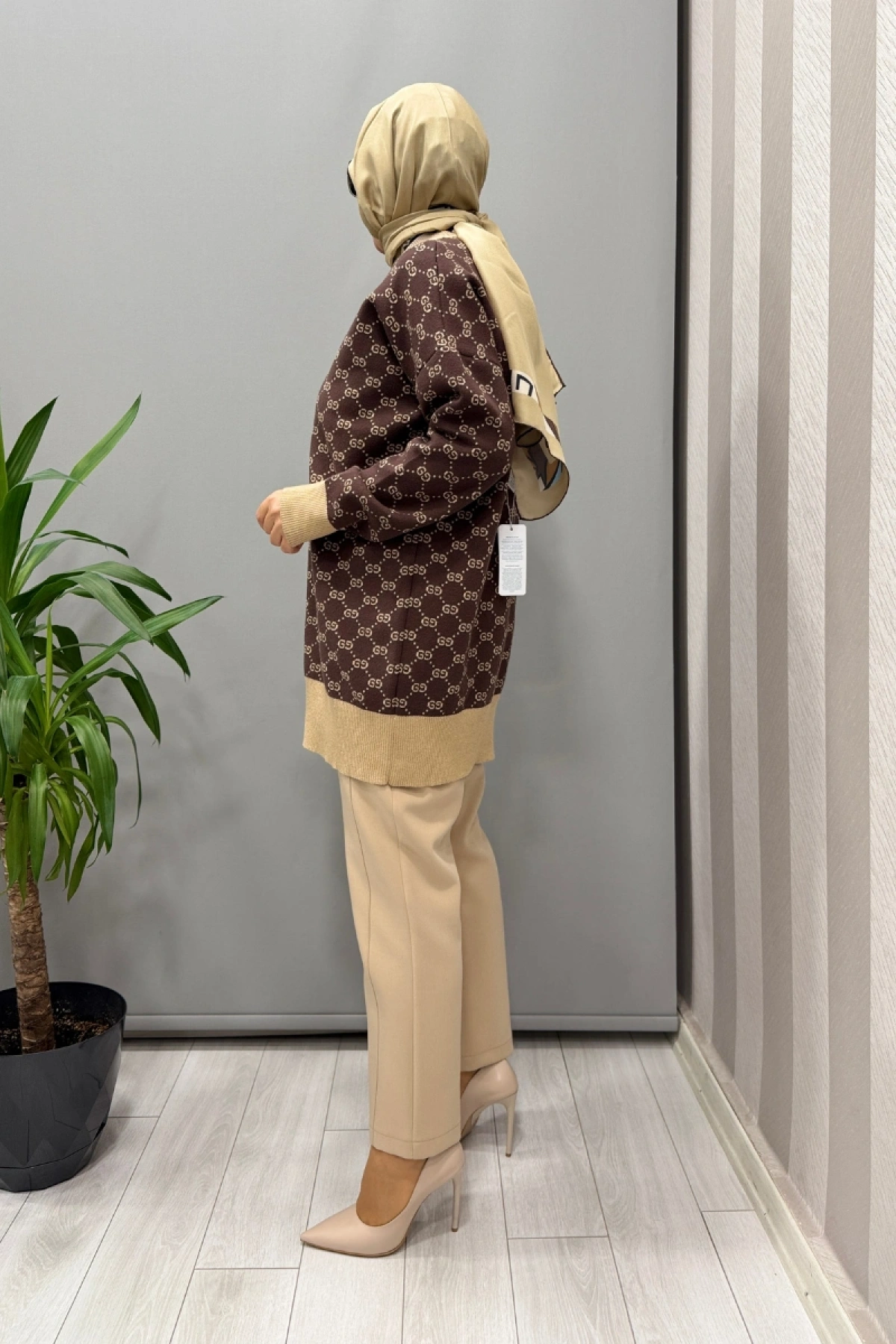 Ghisa Hırka Siyah-Camel 26KOBHRK3083