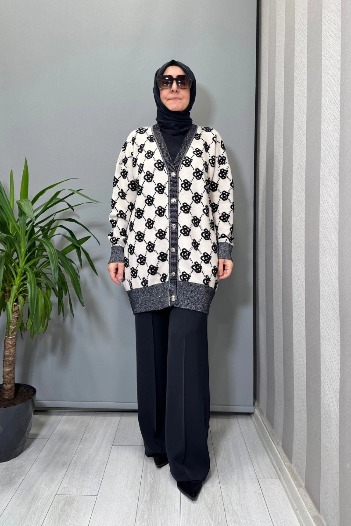 Ghisa Hırka Siyah-Ekru 26KOBHRK3347