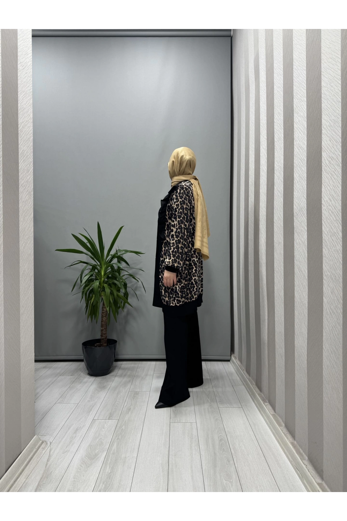 Ghisa Hırka Siyah Leopar 25YÖRHRK3095