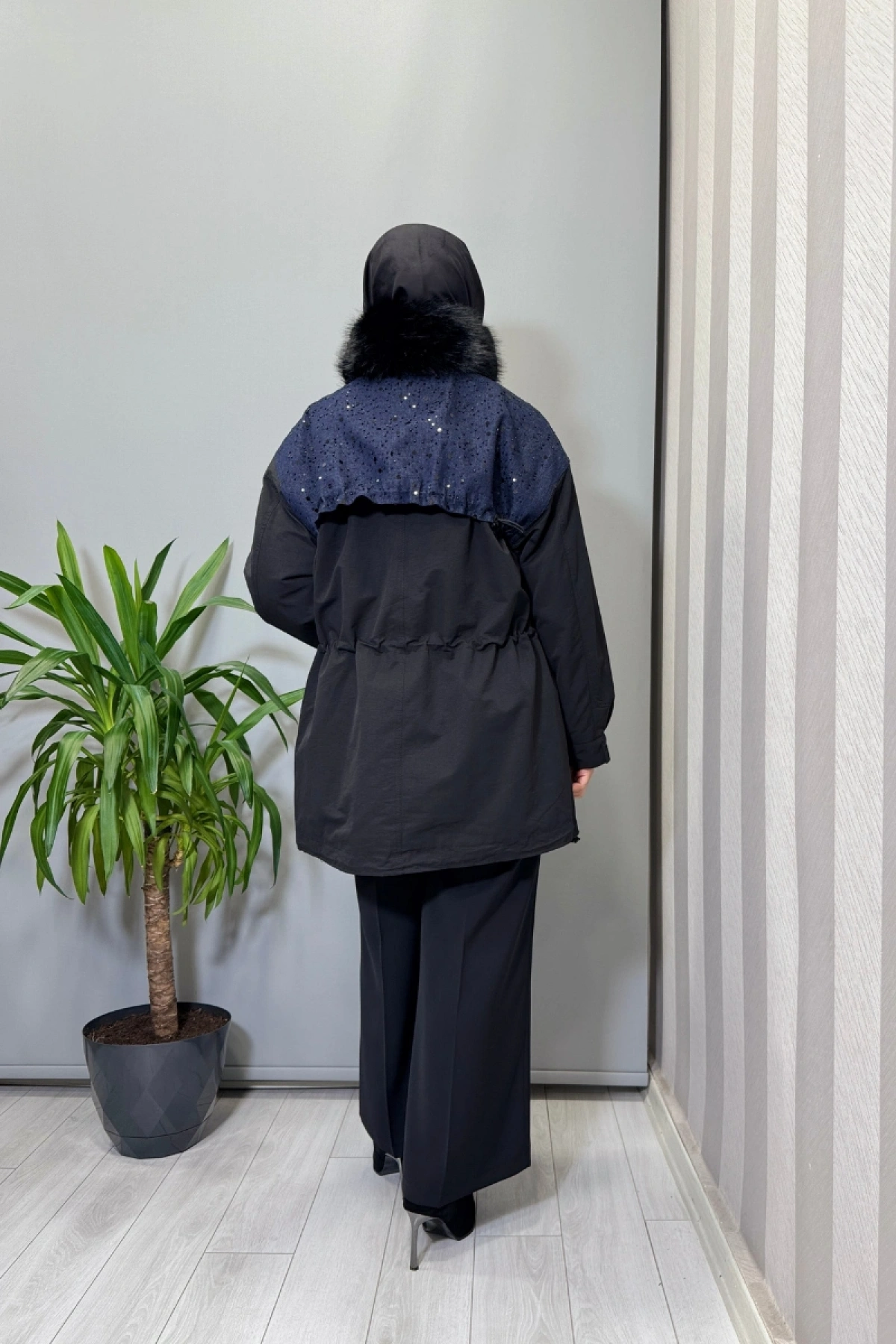 Ghisa Kaban Lacivert 26KGSKBN6542