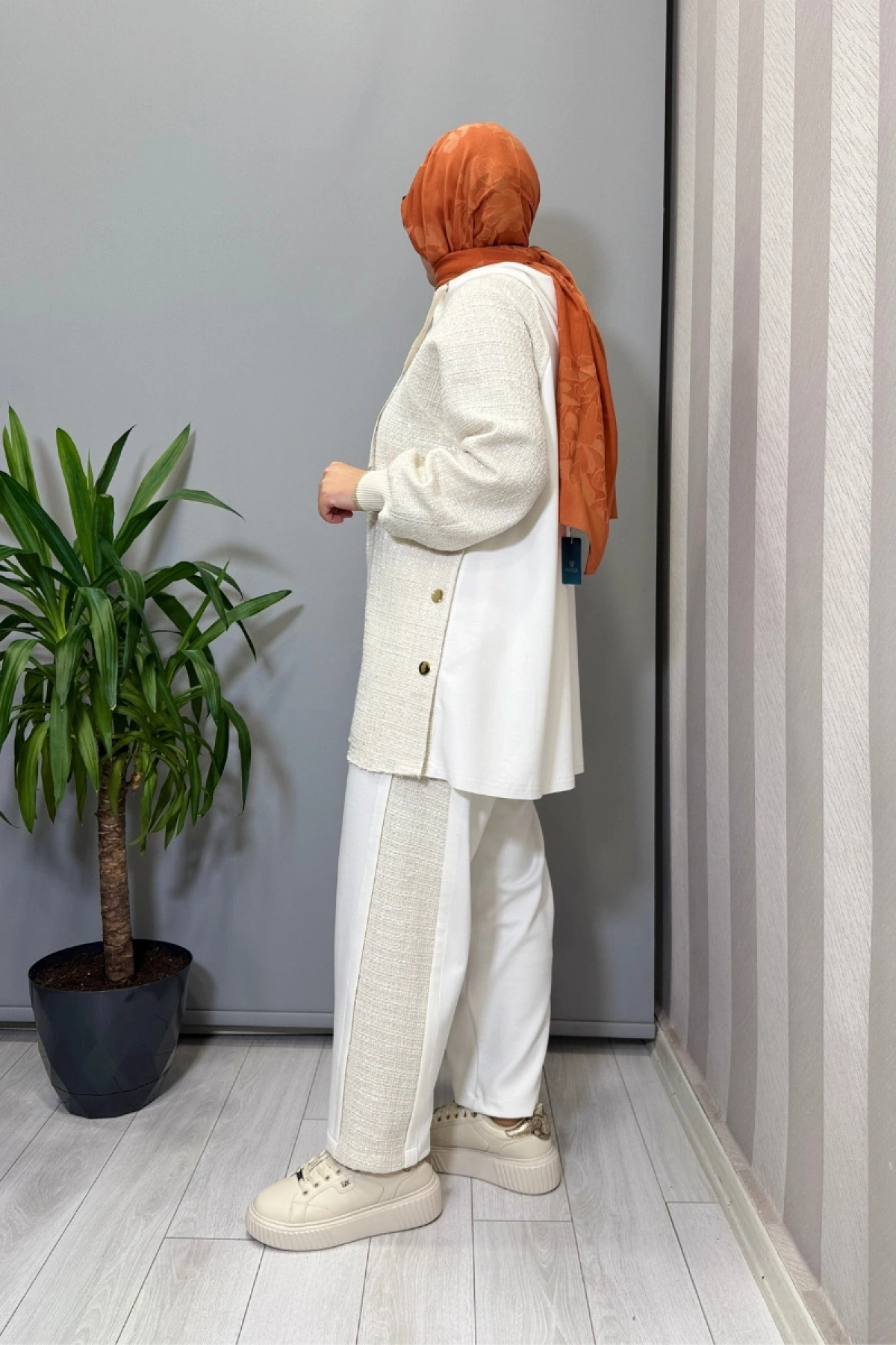 Ghisa Takım Ekru 26KGSTKM3300