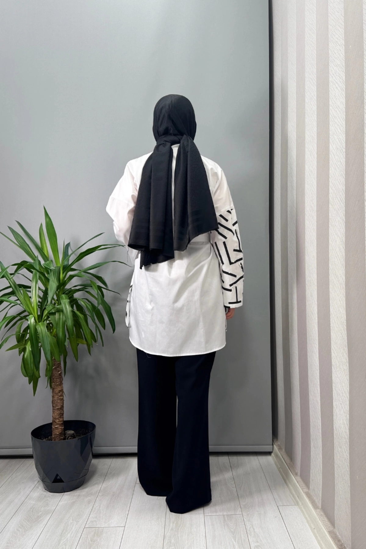 Ghisa Tunik Beyaz 25YGSTNK4941