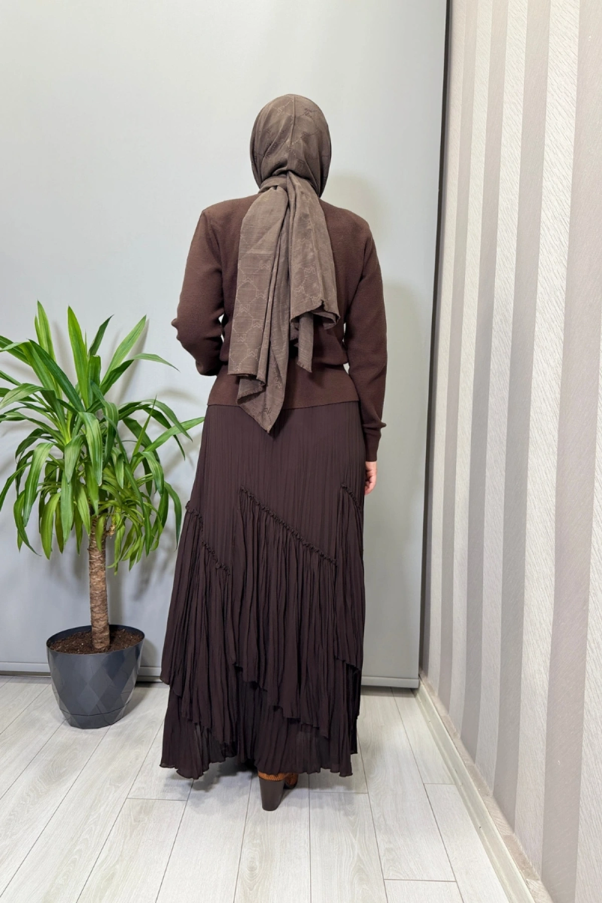 Ghisa Vatkalı Fermuar Detaylı Kazak Kahve 26KOBTNK4863