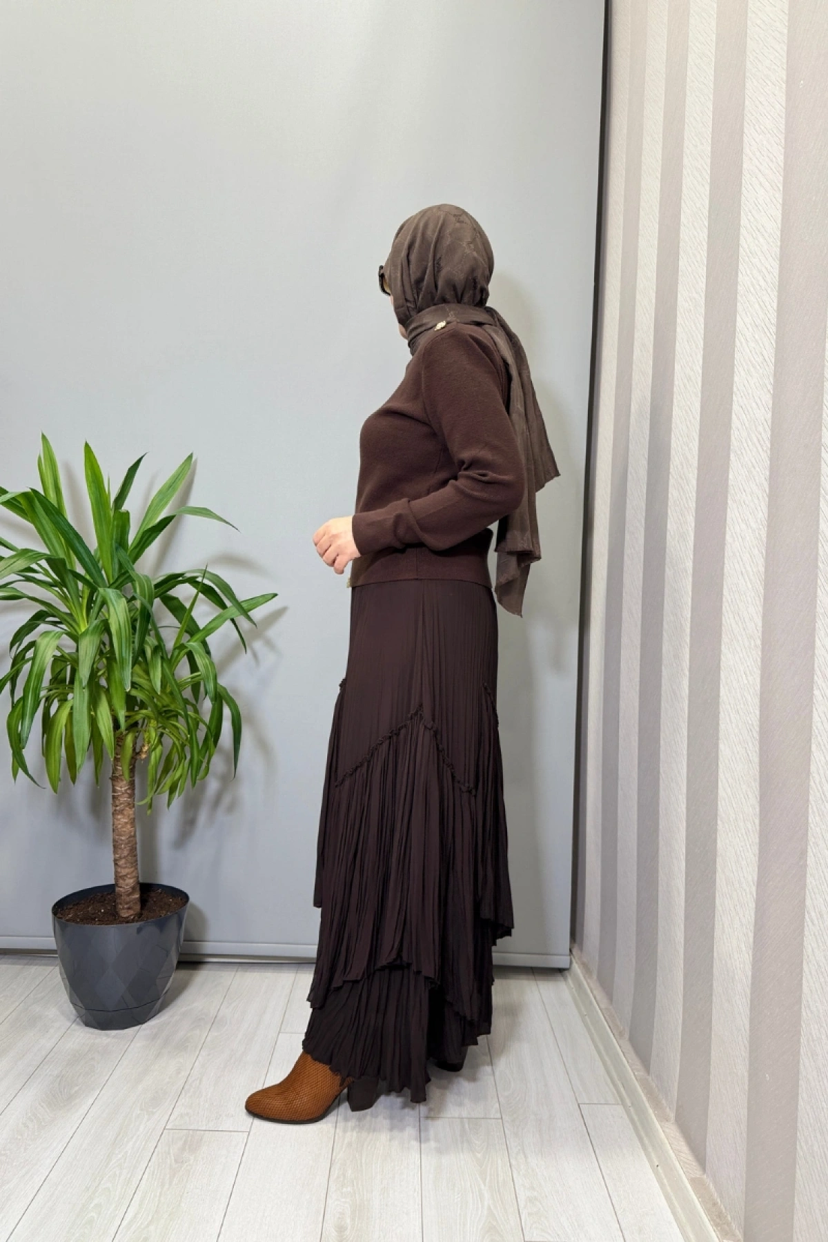 Ghisa Vatkalı Fermuar Detaylı Kazak Kahve 26KOBTNK4863