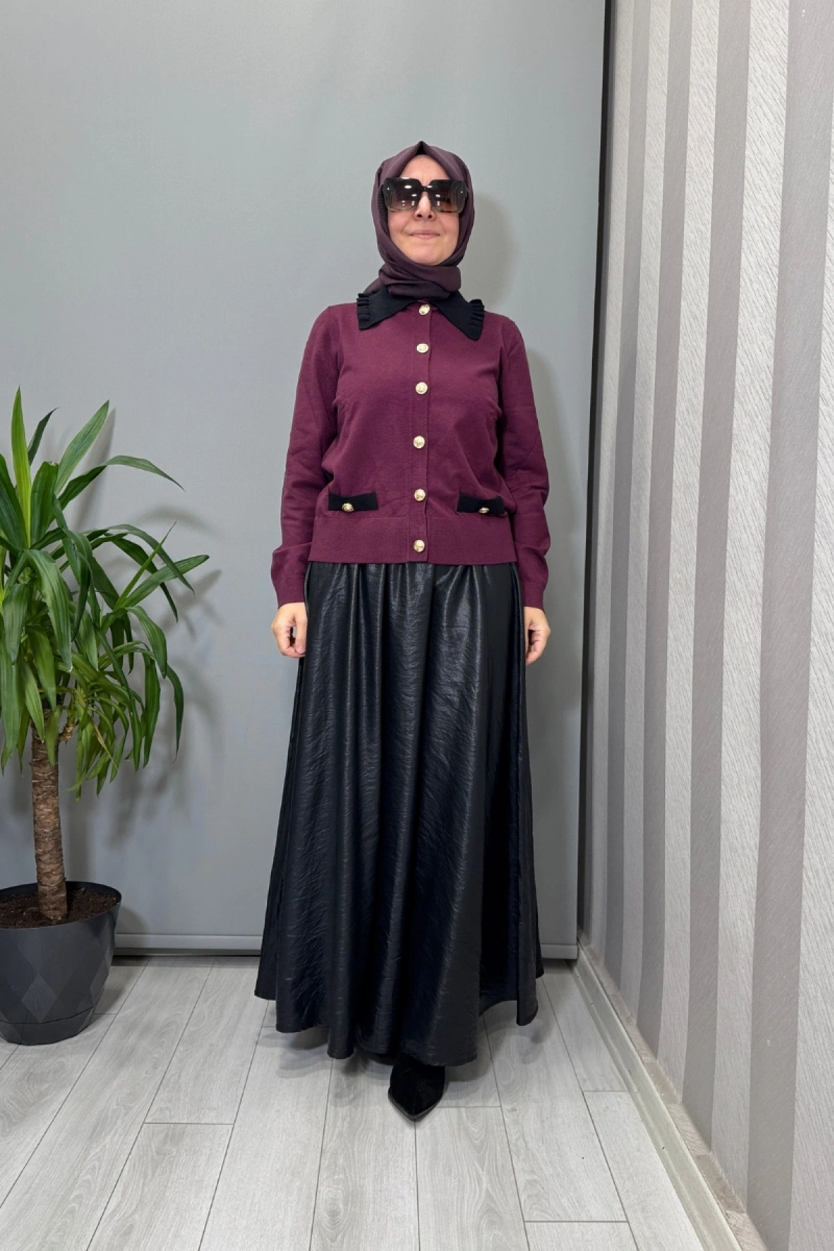 Ghisa Yaka Detaylı Kısa Triko Hırka Mürdüm 26KOBHRK3048