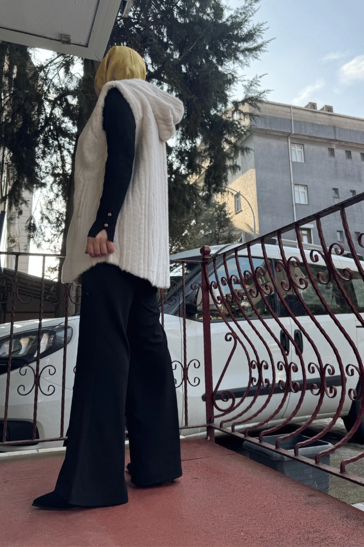 Ghisa Yelek Ekru 5KGSYLK3052